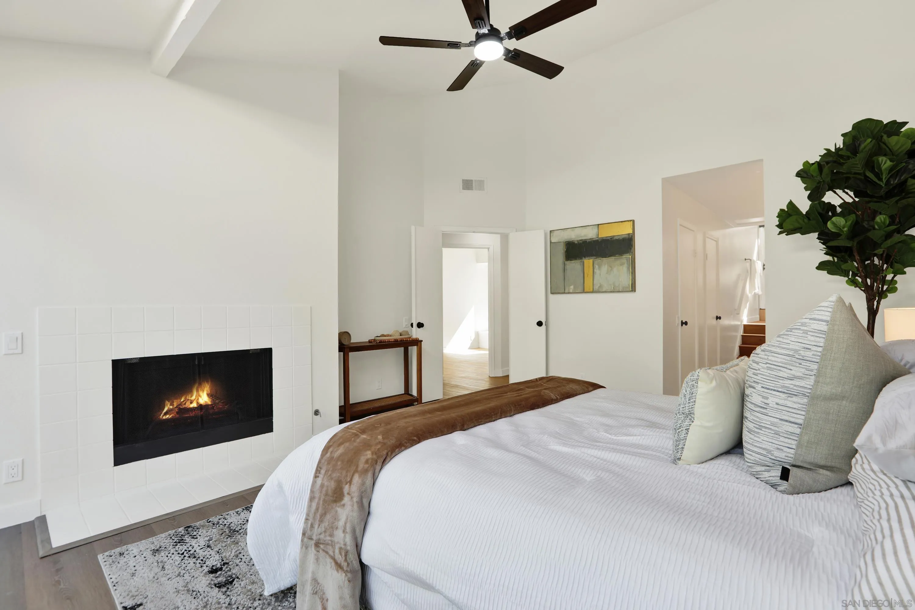 4834 Tinasa Way, San Diego, CA 92124 4834 Tinasa Way, San Diego, CA 92124