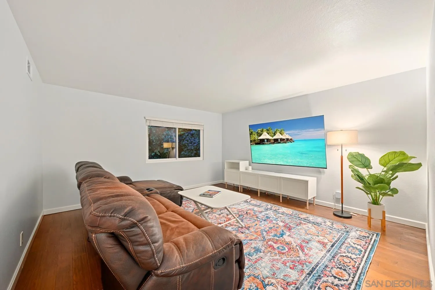 3401 Celinda Dr., Carlsbad, CA 92008 3401 Celinda Dr., Carlsbad, CA 92008