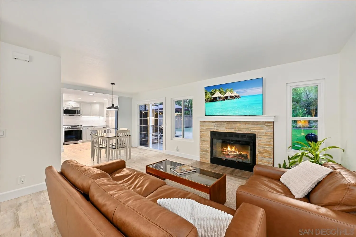 3401 Celinda Dr., Carlsbad, CA 92008 3401 Celinda Dr., Carlsbad, CA 92008