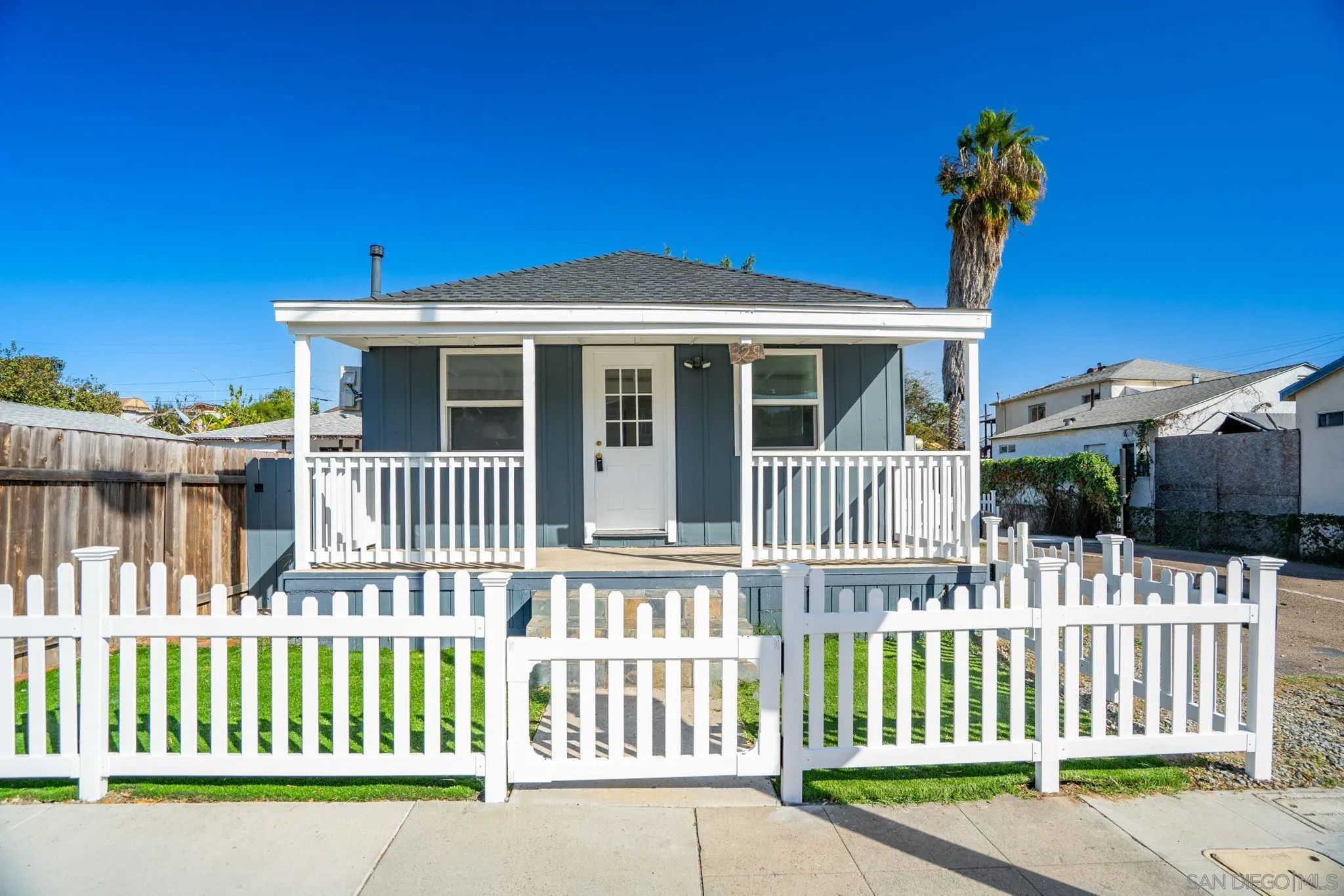 327-29 28Th St., San Diego, CA 92102 327-29 28Th St., San Diego, CA 92102