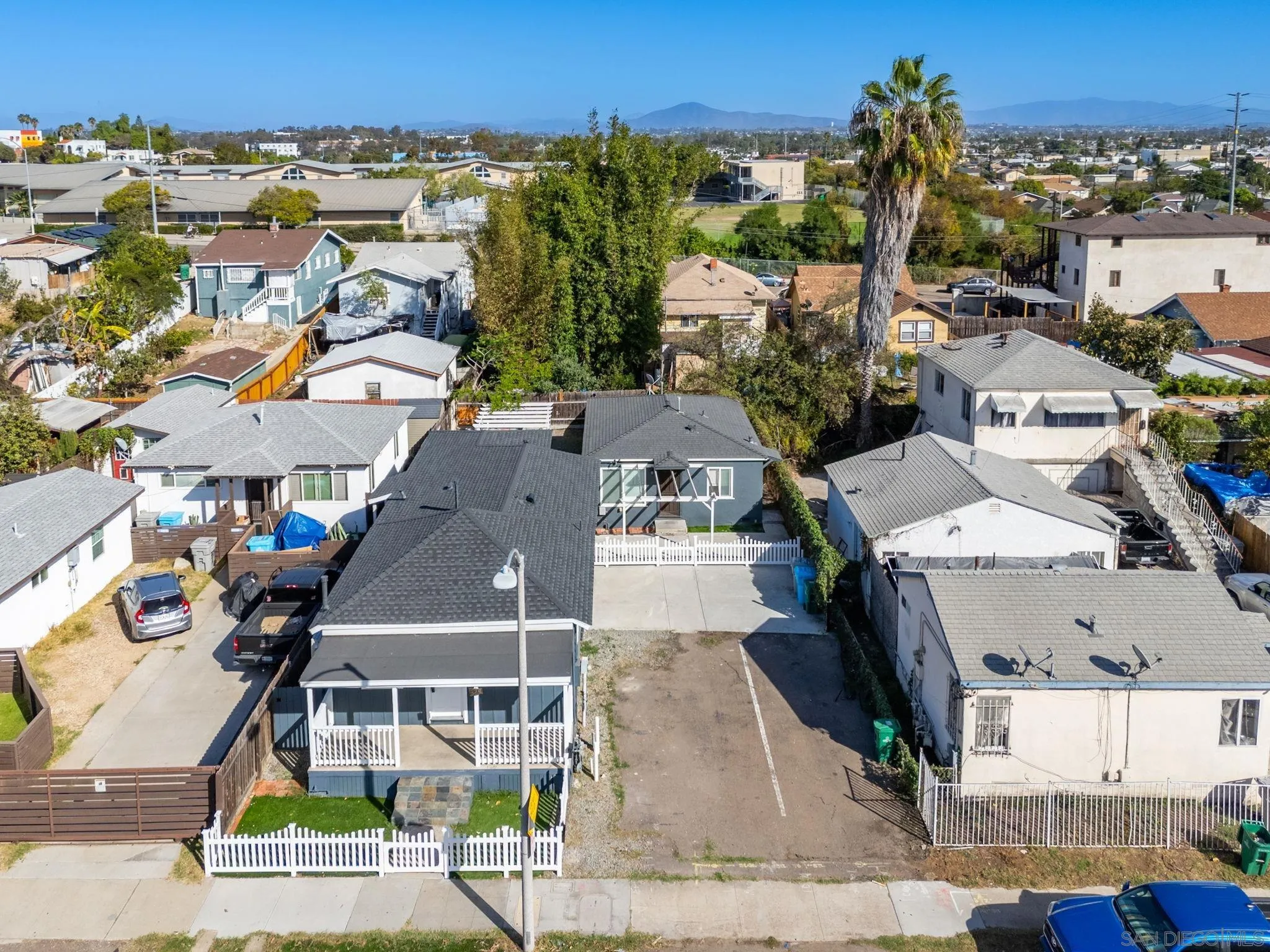 327-29 28Th St., San Diego, CA 92102 327-29 28Th St., San Diego, CA 92102