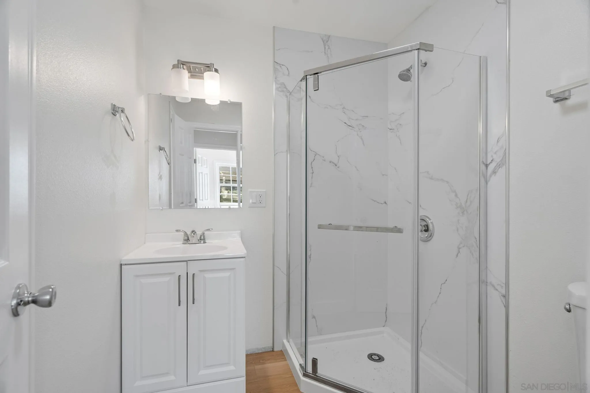 327-29 28Th St., San Diego, CA 92102 327-29 28Th St., San Diego, CA 92102
