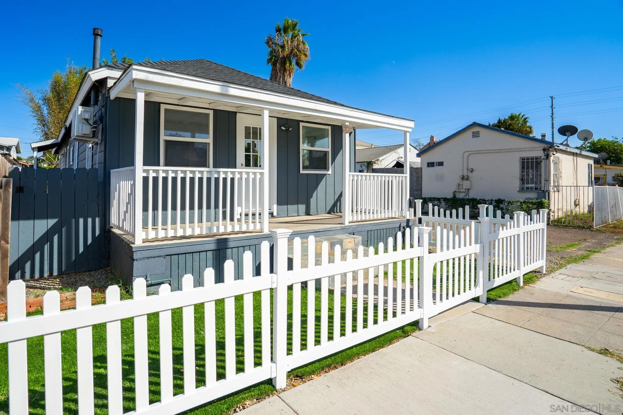 327-29 28Th St., San Diego, CA 92102 327-29 28Th St., San Diego, CA 92102
