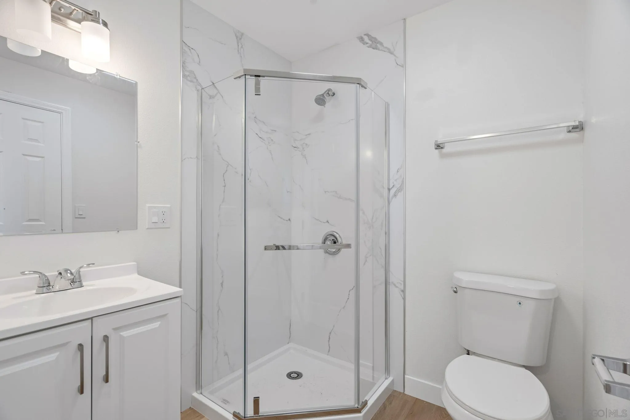 327-29 28Th St., San Diego, CA 92102 327-29 28Th St., San Diego, CA 92102