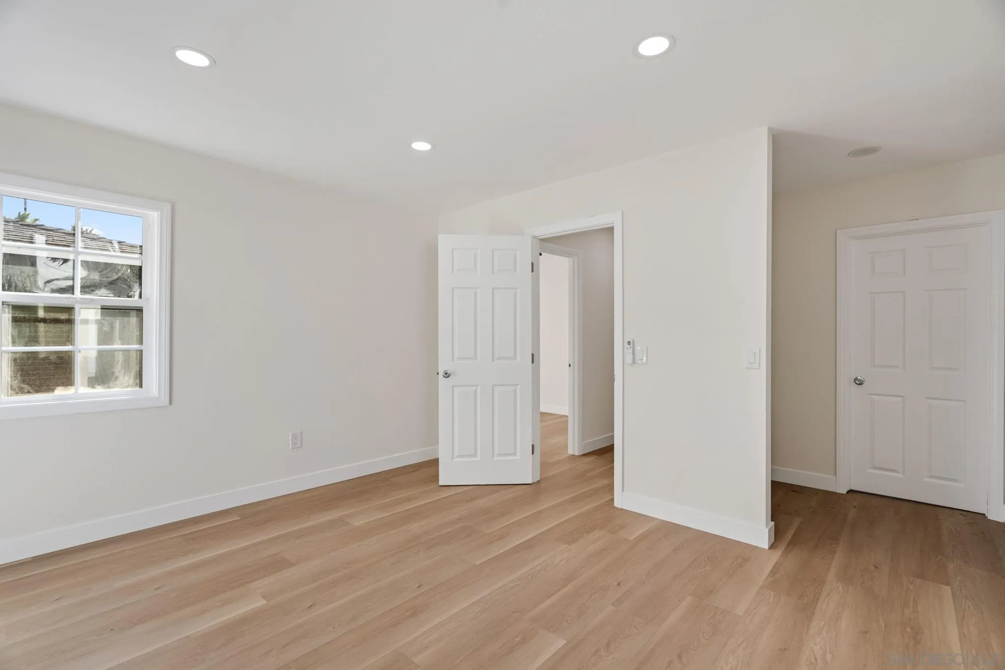 327-29 28Th St., San Diego, CA 92102 327-29 28Th St., San Diego, CA 92102