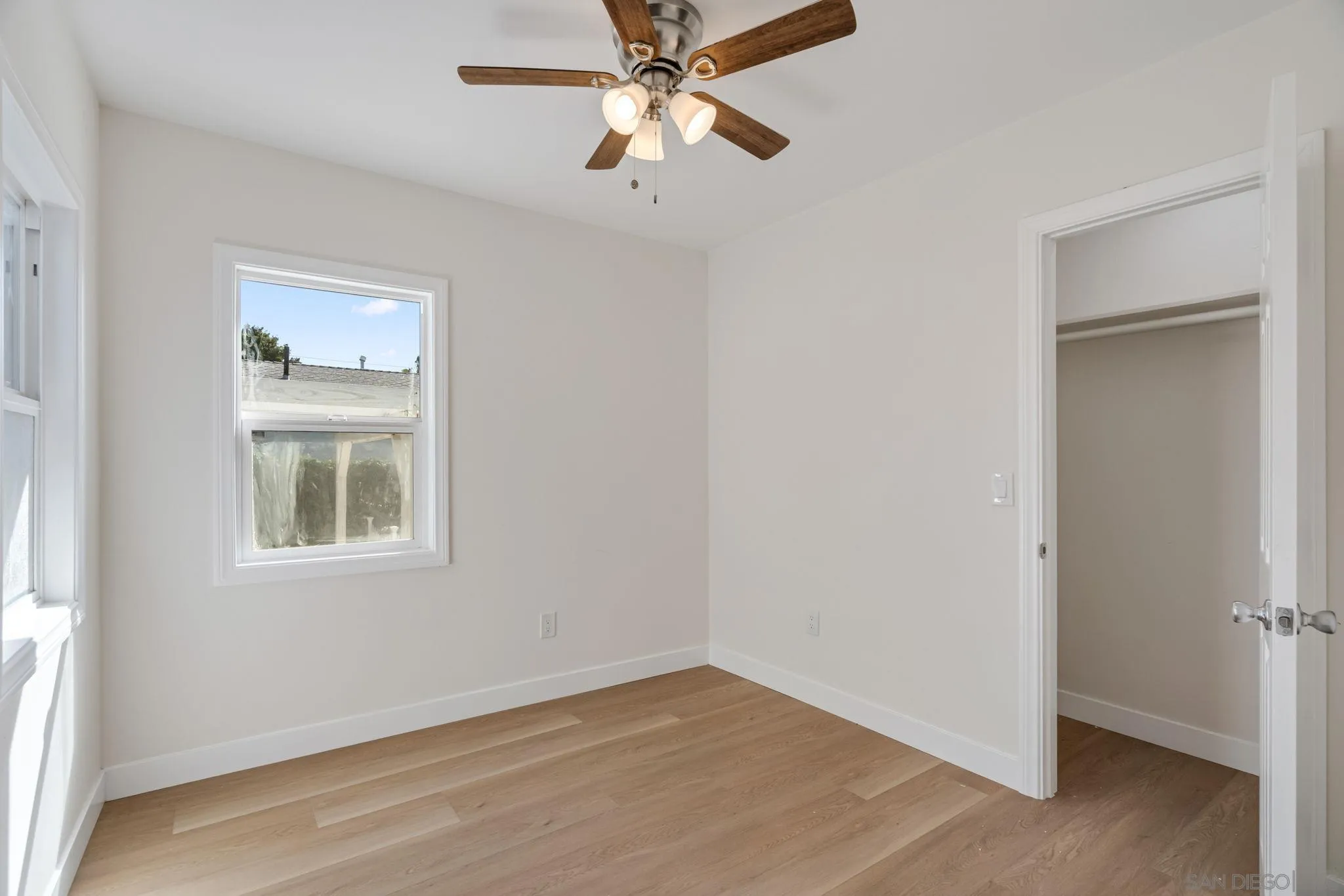 327-29 28Th St., San Diego, CA 92102 327-29 28Th St., San Diego, CA 92102
