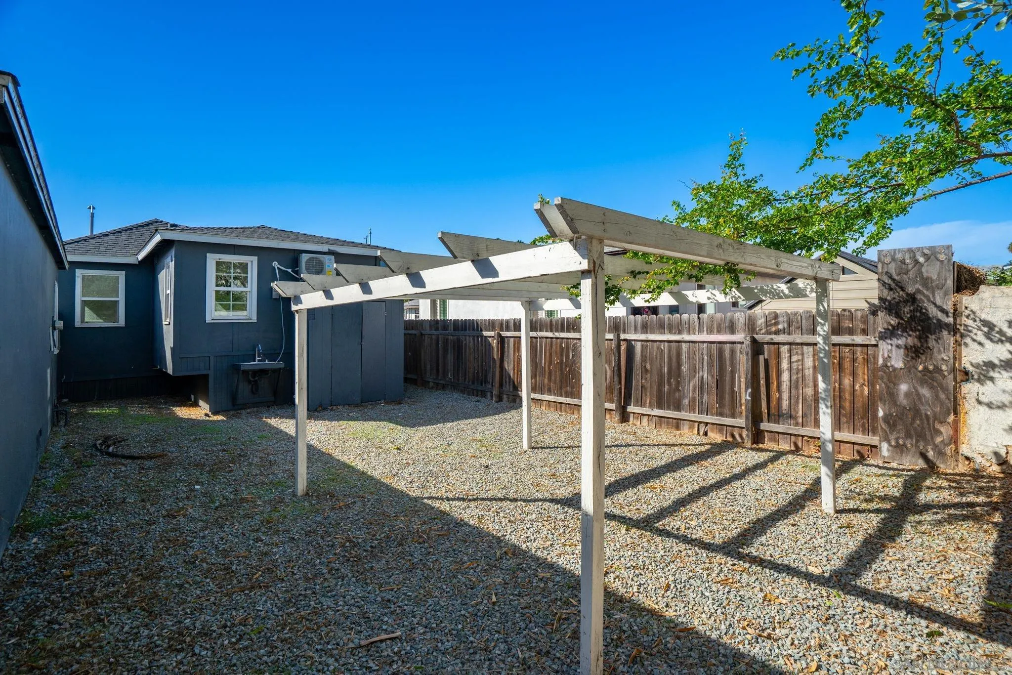 327-29 28Th St., San Diego, CA 92102 327-29 28Th St., San Diego, CA 92102