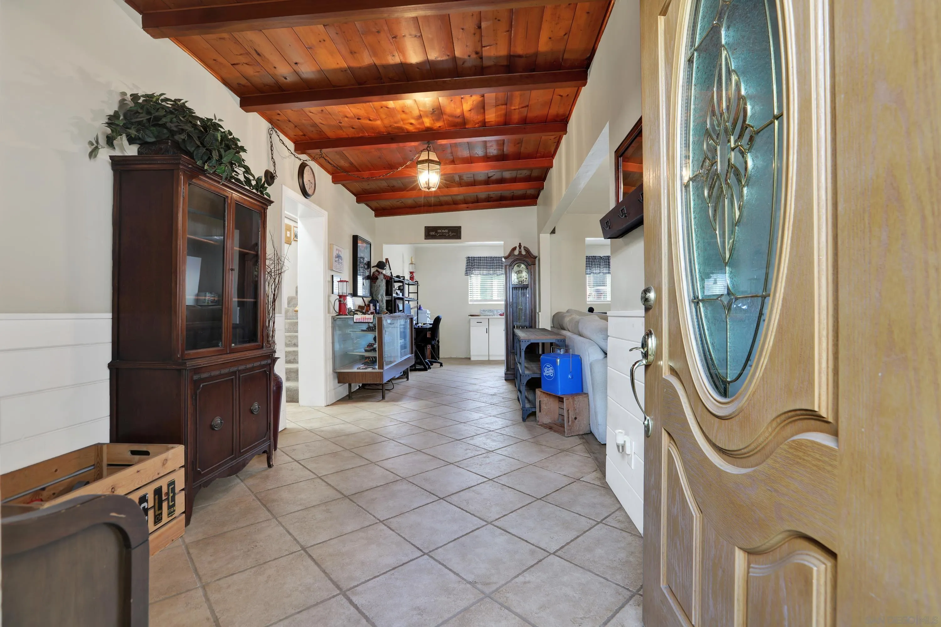 4643 Firestone St., San Diego, CA 92117 4643 Firestone St., San Diego, CA 92117