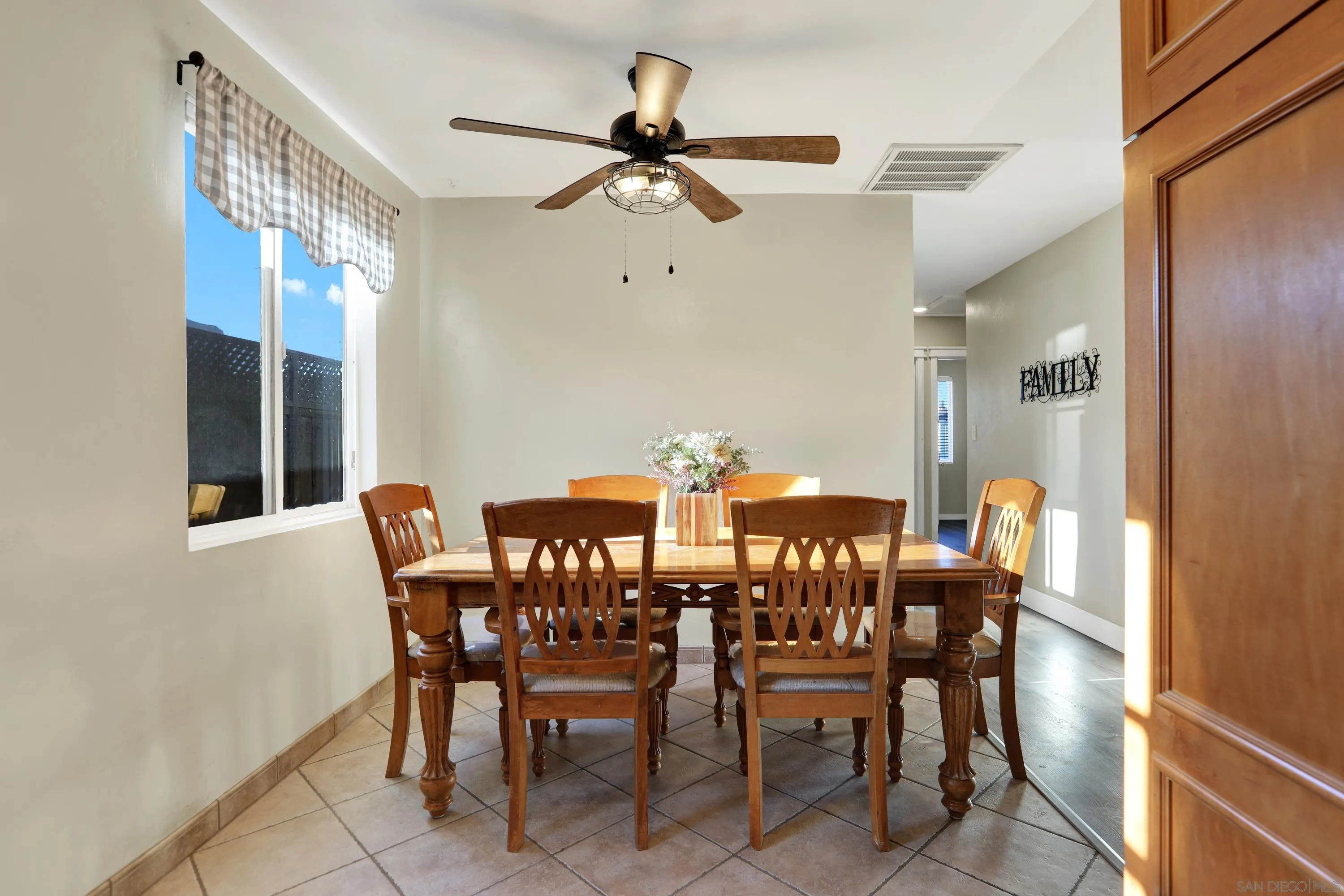 4643 Firestone St., San Diego, CA 92117 4643 Firestone St., San Diego, CA 92117