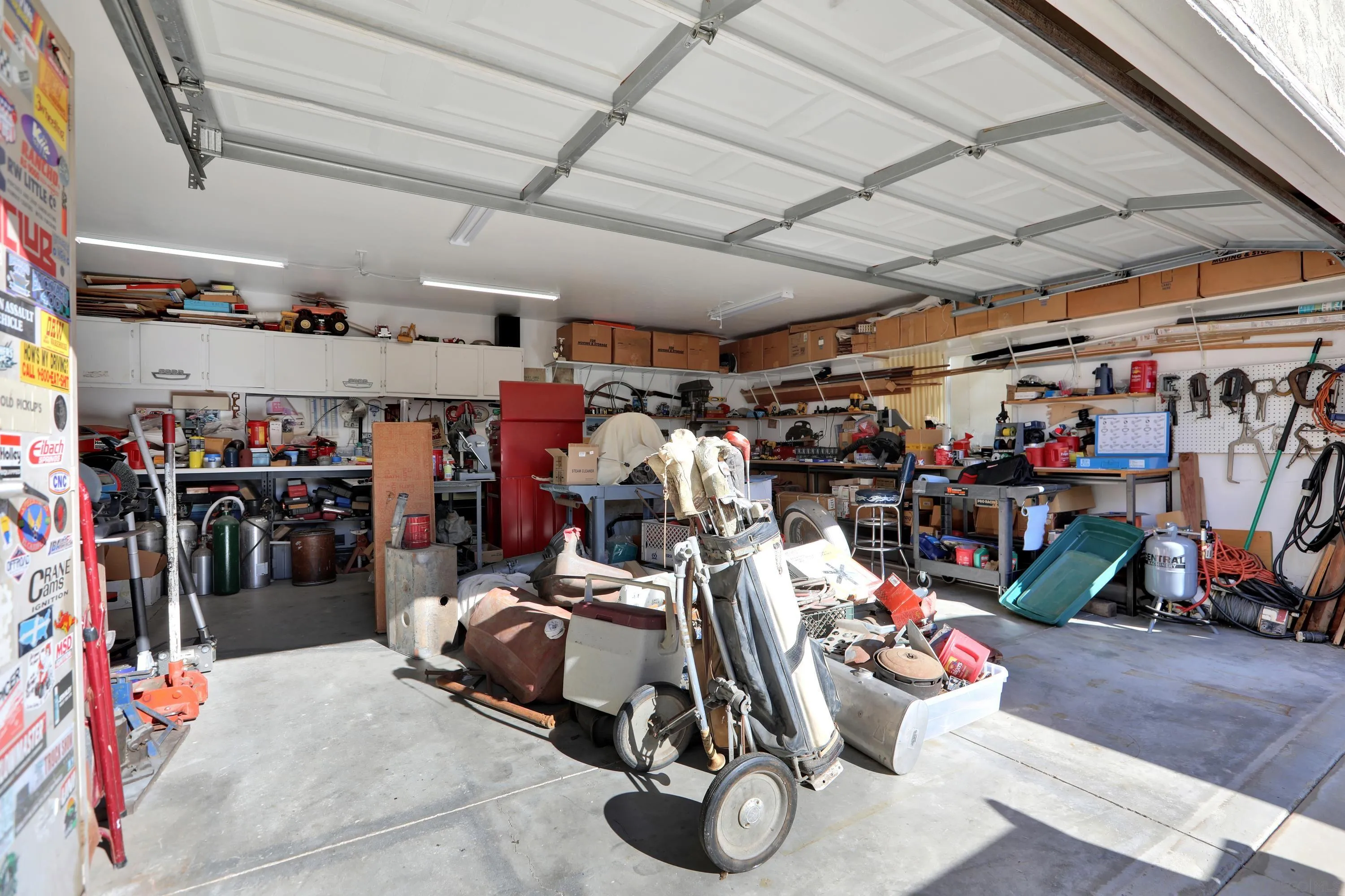 4643 Firestone St., San Diego, CA 92117 4643 Firestone St., San Diego, CA 92117