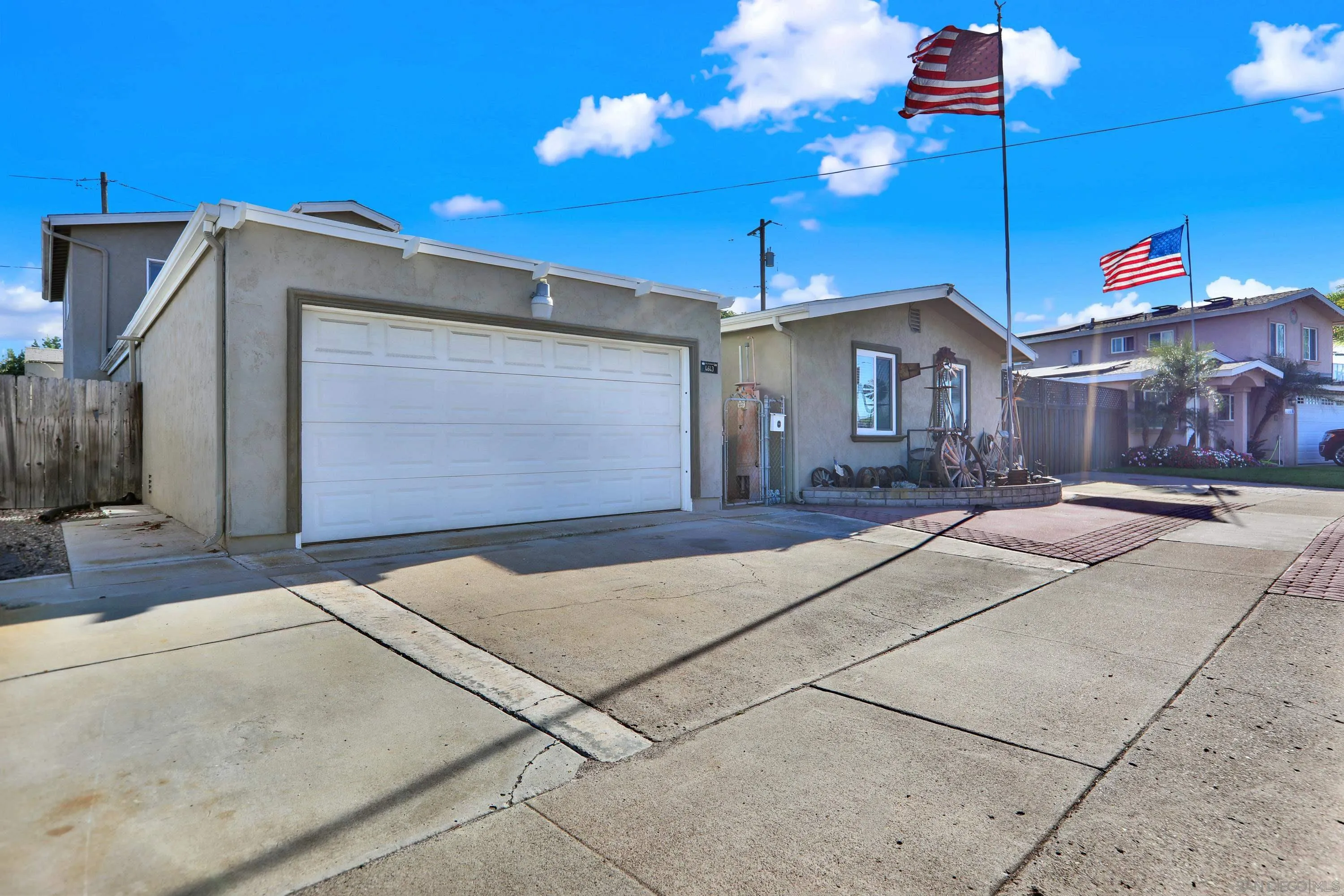 4643 Firestone St., San Diego, CA 92117 4643 Firestone St., San Diego, CA 92117