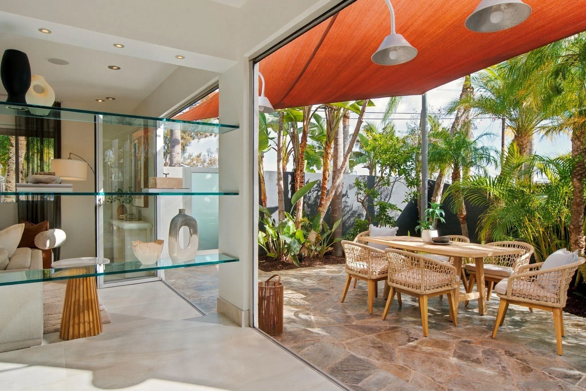 2582 Meadow Lark Drive, San Diego, CA 92123 2582 Meadow Lark Drive, San Diego, CA 92123