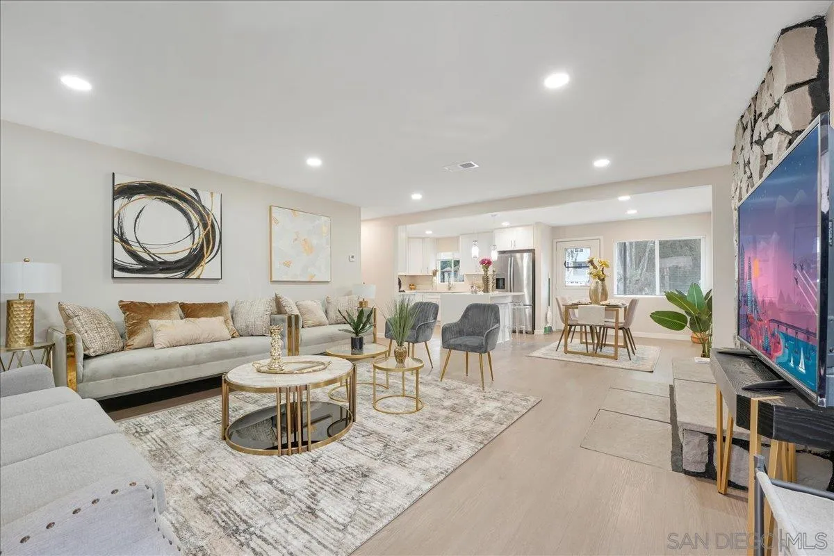 2408 Suncrest Blvd, El Cajon, CA 92021 2408 Suncrest Blvd, El Cajon, CA 92021