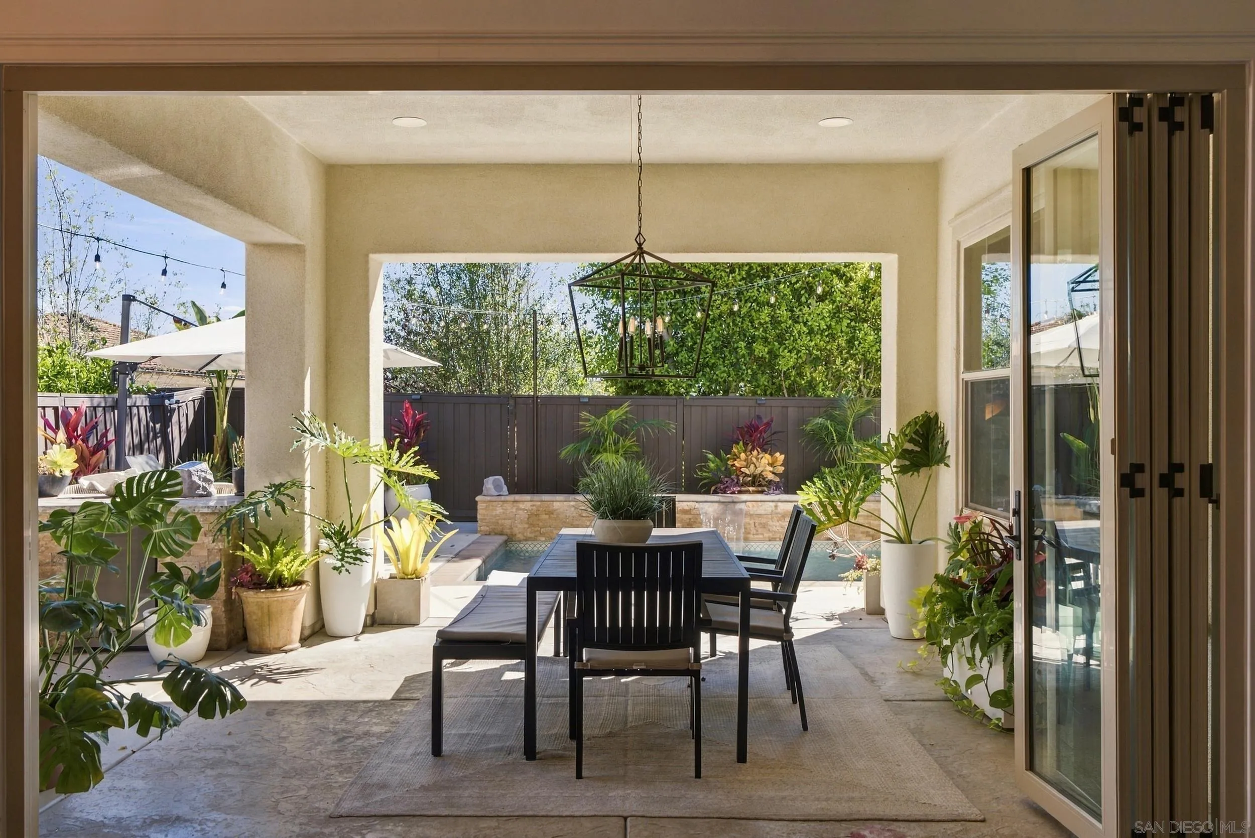 3609 Four Peaks St, Carlsbad, CA 92010 3609 Four Peaks St, Carlsbad, CA 92010