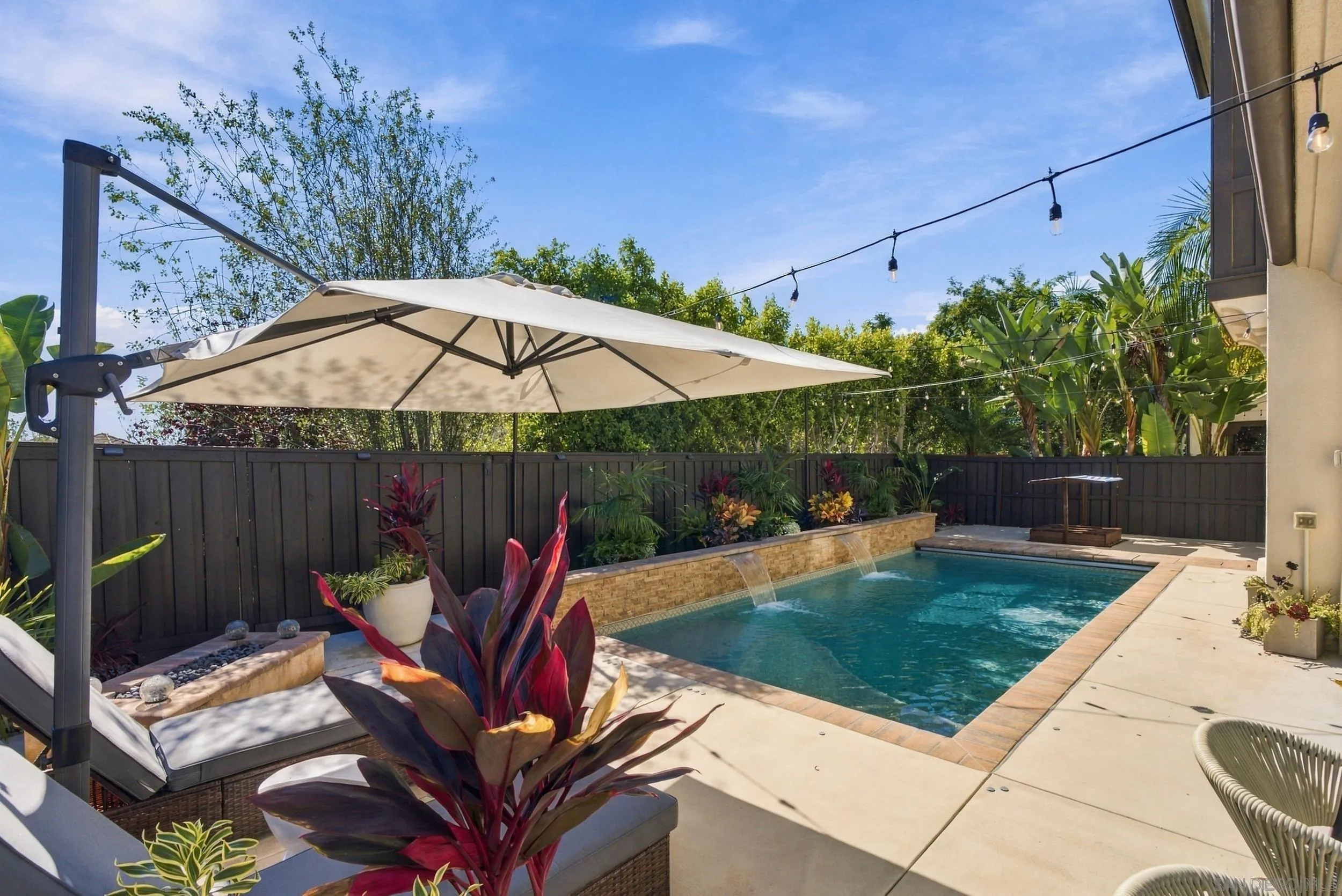 3609 Four Peaks St, Carlsbad, CA 92010 3609 Four Peaks St, Carlsbad, CA 92010