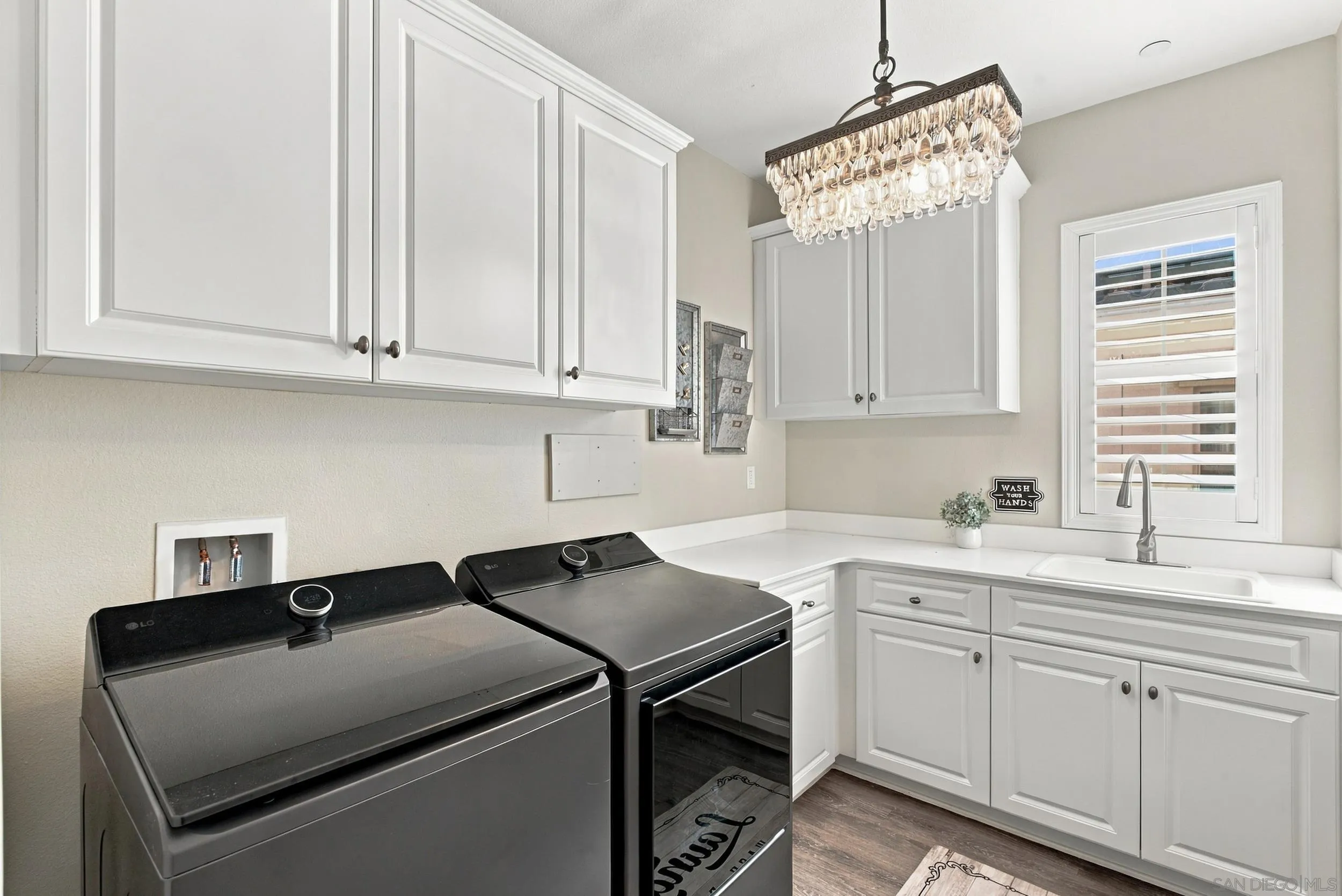 3609 Four Peaks St, Carlsbad, CA 92010 3609 Four Peaks St, Carlsbad, CA 92010