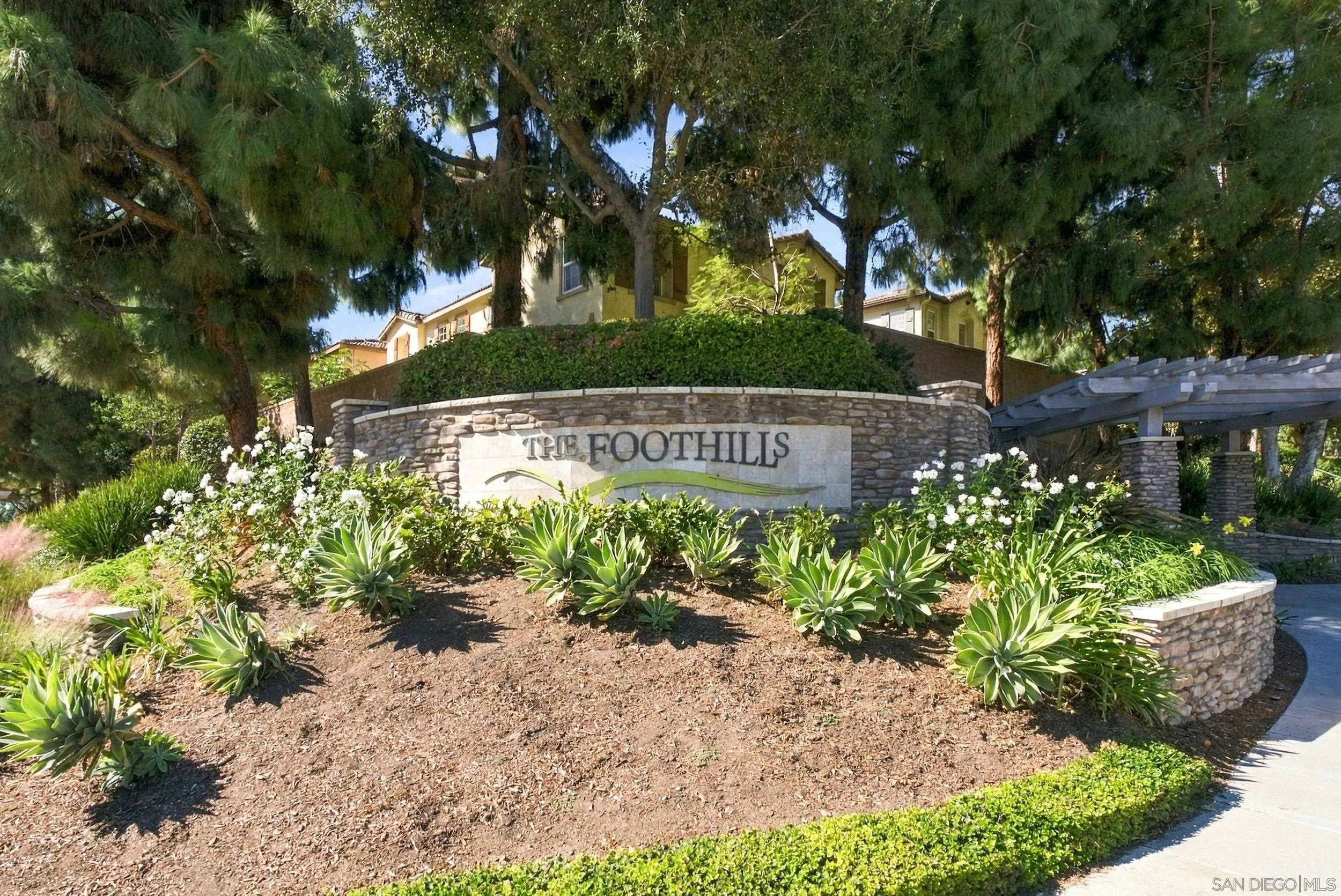 3609 Four Peaks St, Carlsbad, CA 92010 3609 Four Peaks St, Carlsbad, CA 92010