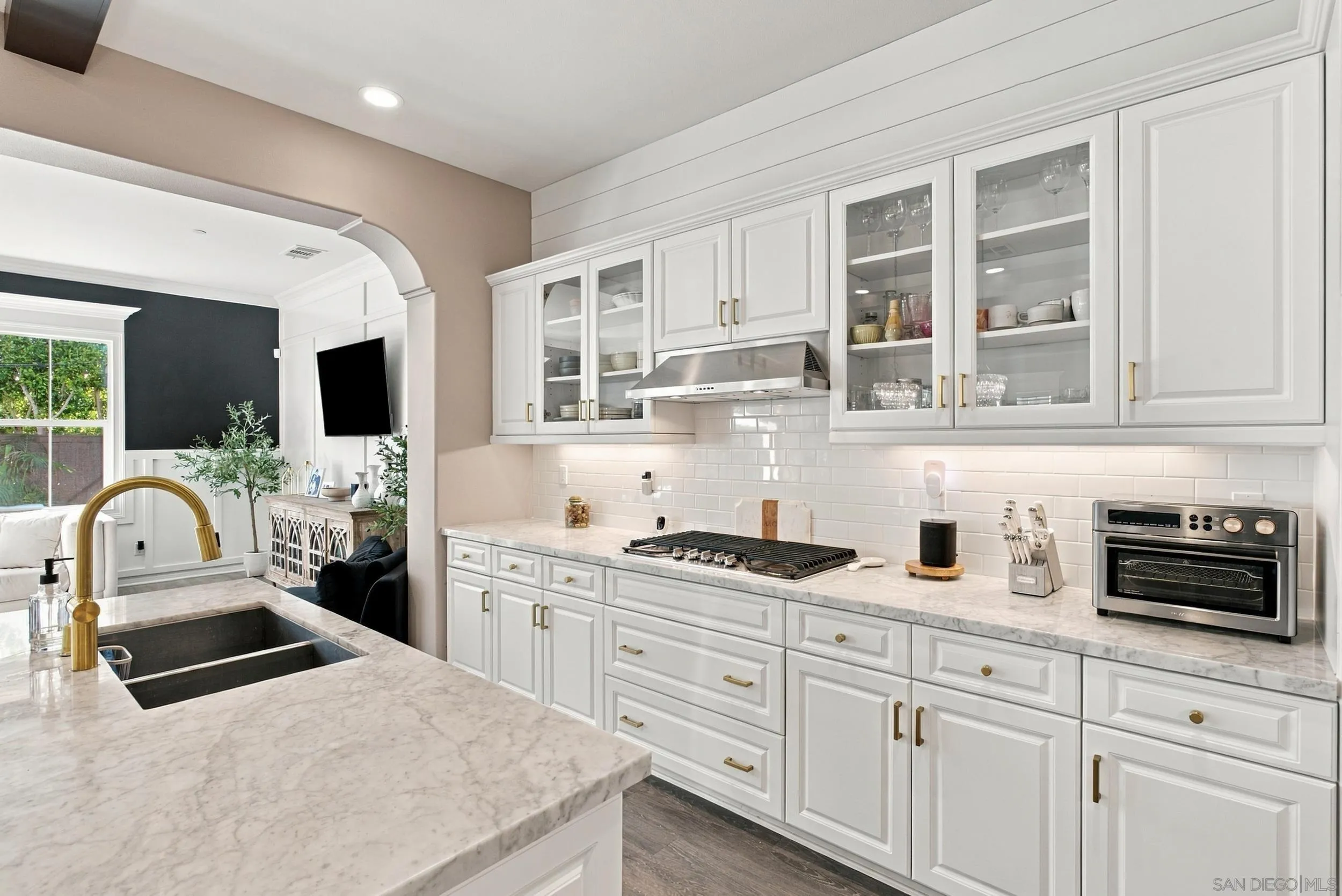 3609 Four Peaks St, Carlsbad, CA 92010 3609 Four Peaks St, Carlsbad, CA 92010