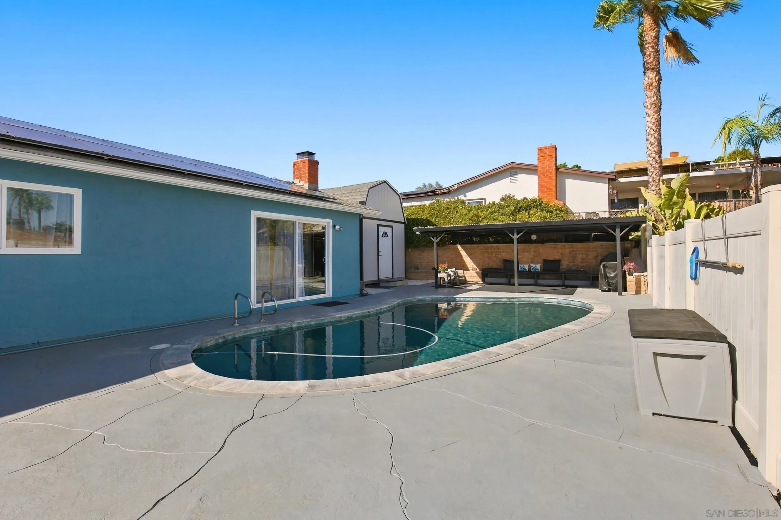 https://cdn.realtyfeed.com/cdn/127/260025941/38cb49794fd2ace231713d0404b63d5b.webp