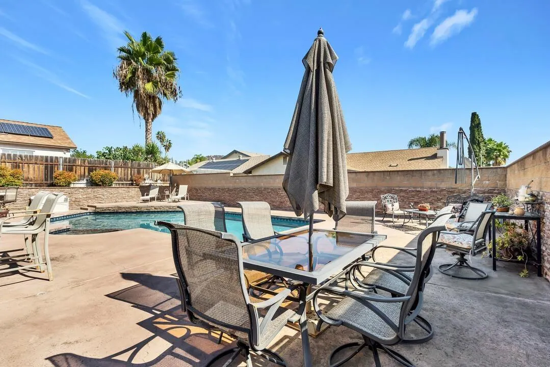9931 Kincaid St, Santee, CA 92071 9931 Kincaid St, Santee, CA 92071