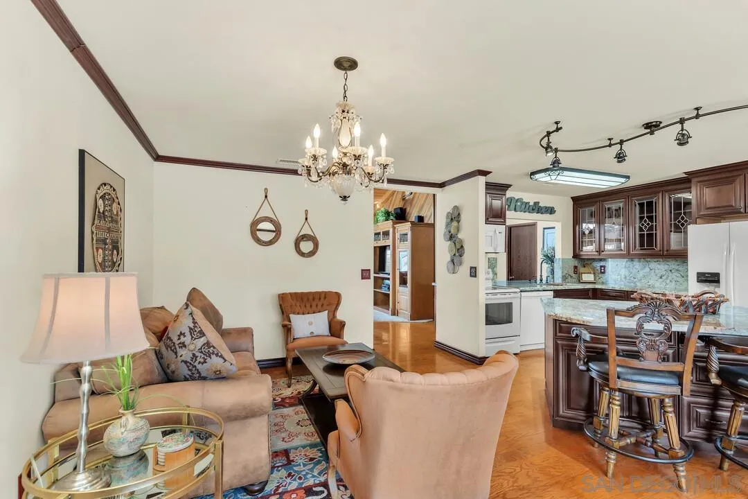 9931 Kincaid St, Santee, CA 92071 9931 Kincaid St, Santee, CA 92071