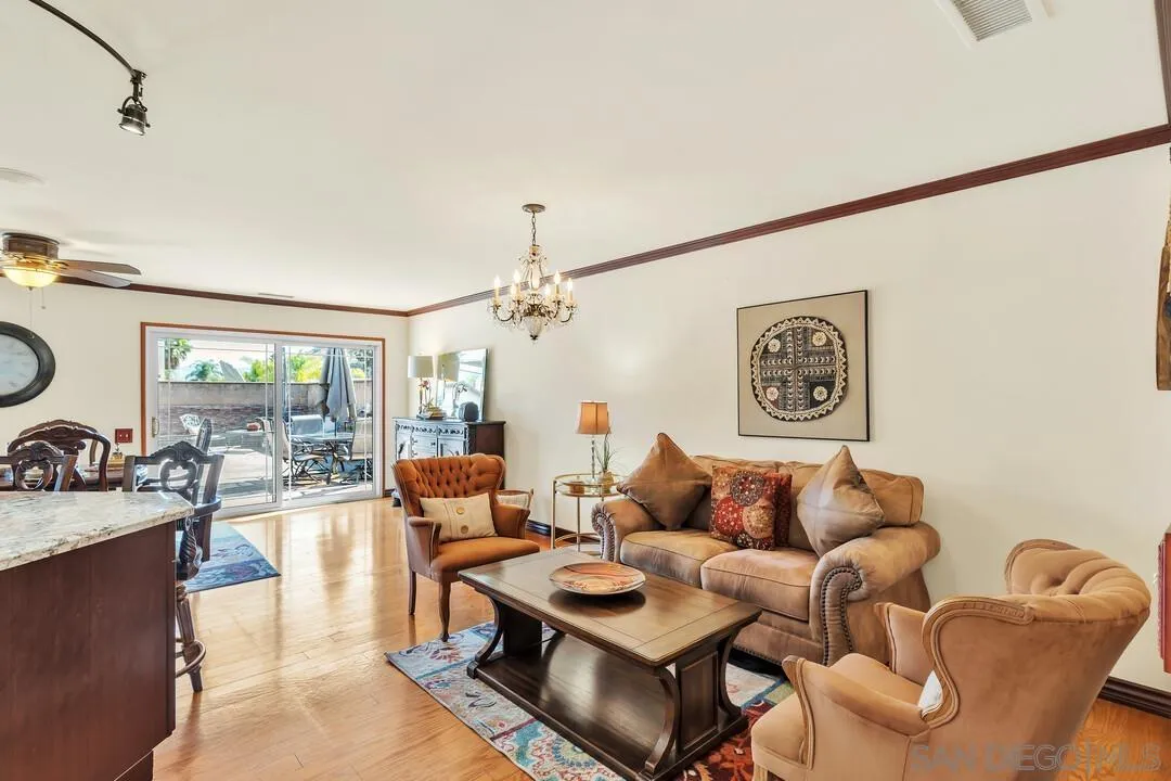 9931 Kincaid St, Santee, CA 92071 9931 Kincaid St, Santee, CA 92071