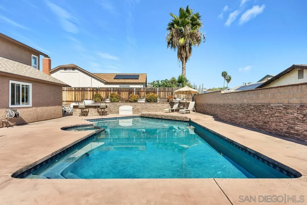 9931 Kincaid St, Santee, CA 92071 9931 Kincaid St, Santee, CA 92071