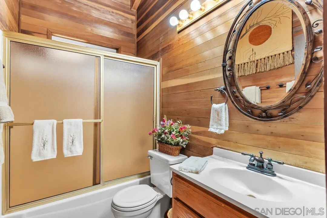 9931 Kincaid St, Santee, CA 92071 9931 Kincaid St, Santee, CA 92071