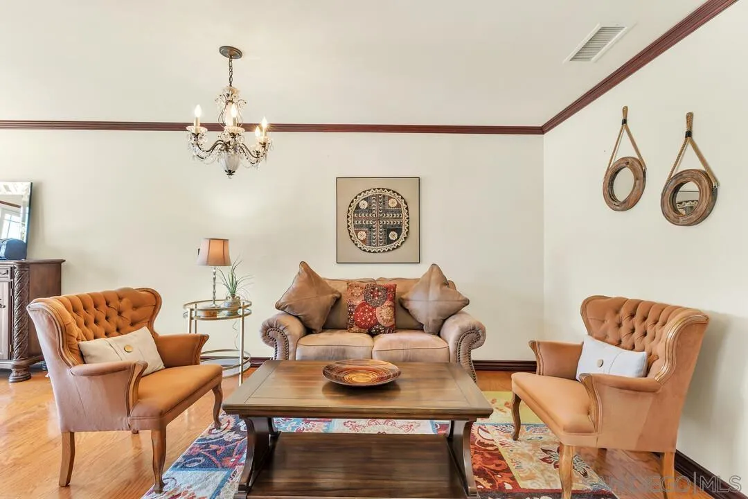 9931 Kincaid St, Santee, CA 92071 9931 Kincaid St, Santee, CA 92071