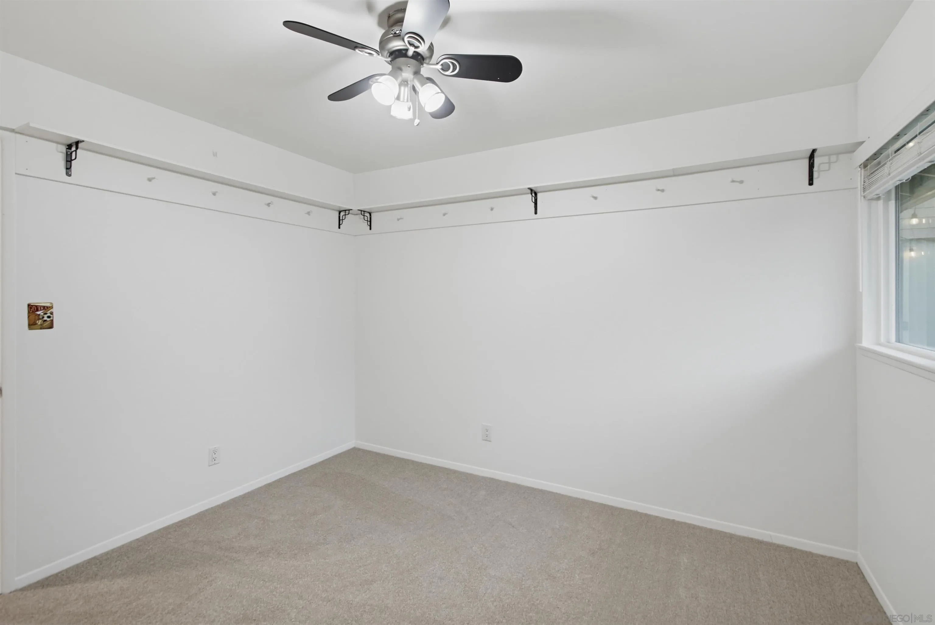 8444 Midland, La Mesa, CA 91941 8444 Midland, La Mesa, CA 91941