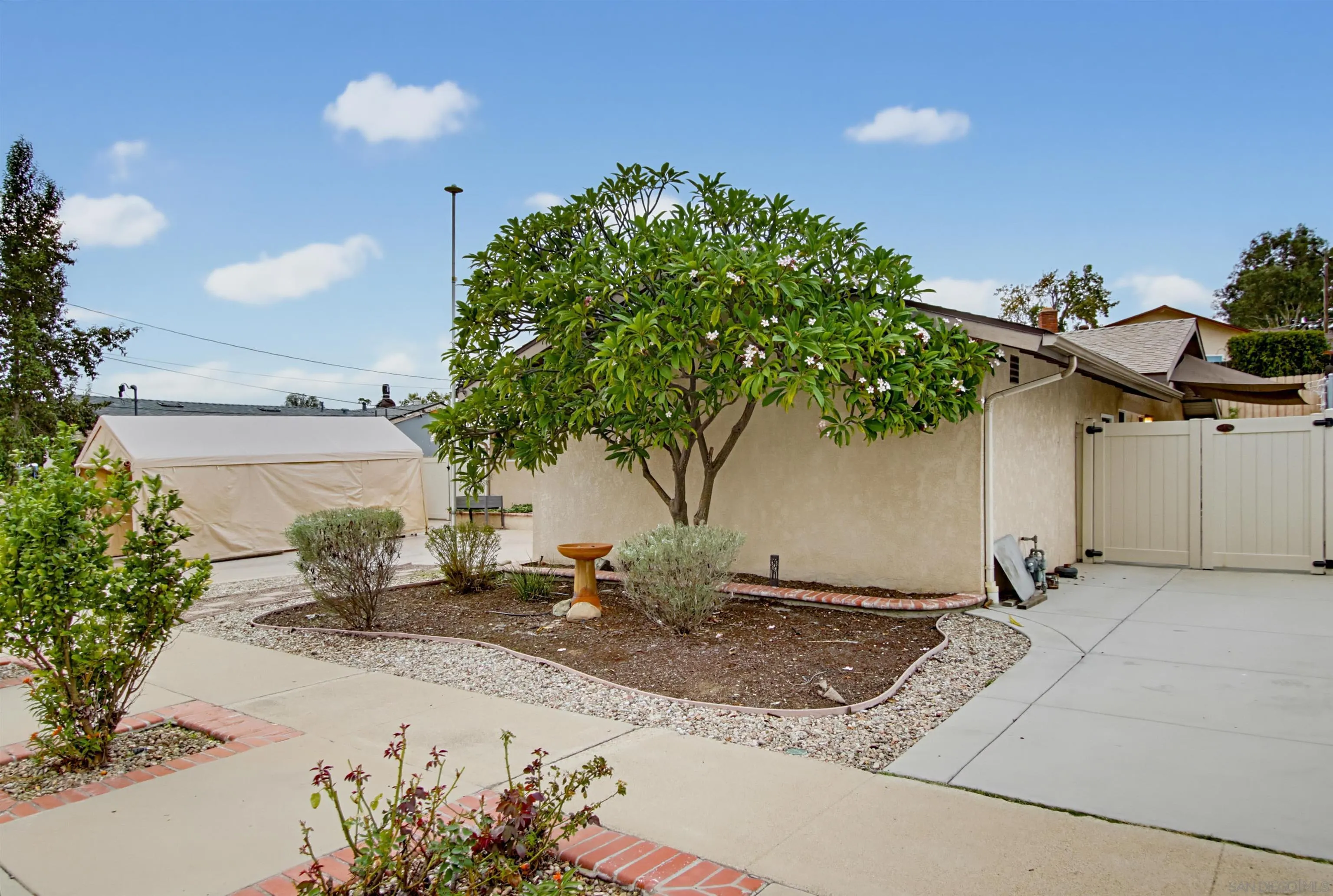 8444 Midland, La Mesa, CA 91941 8444 Midland, La Mesa, CA 91941