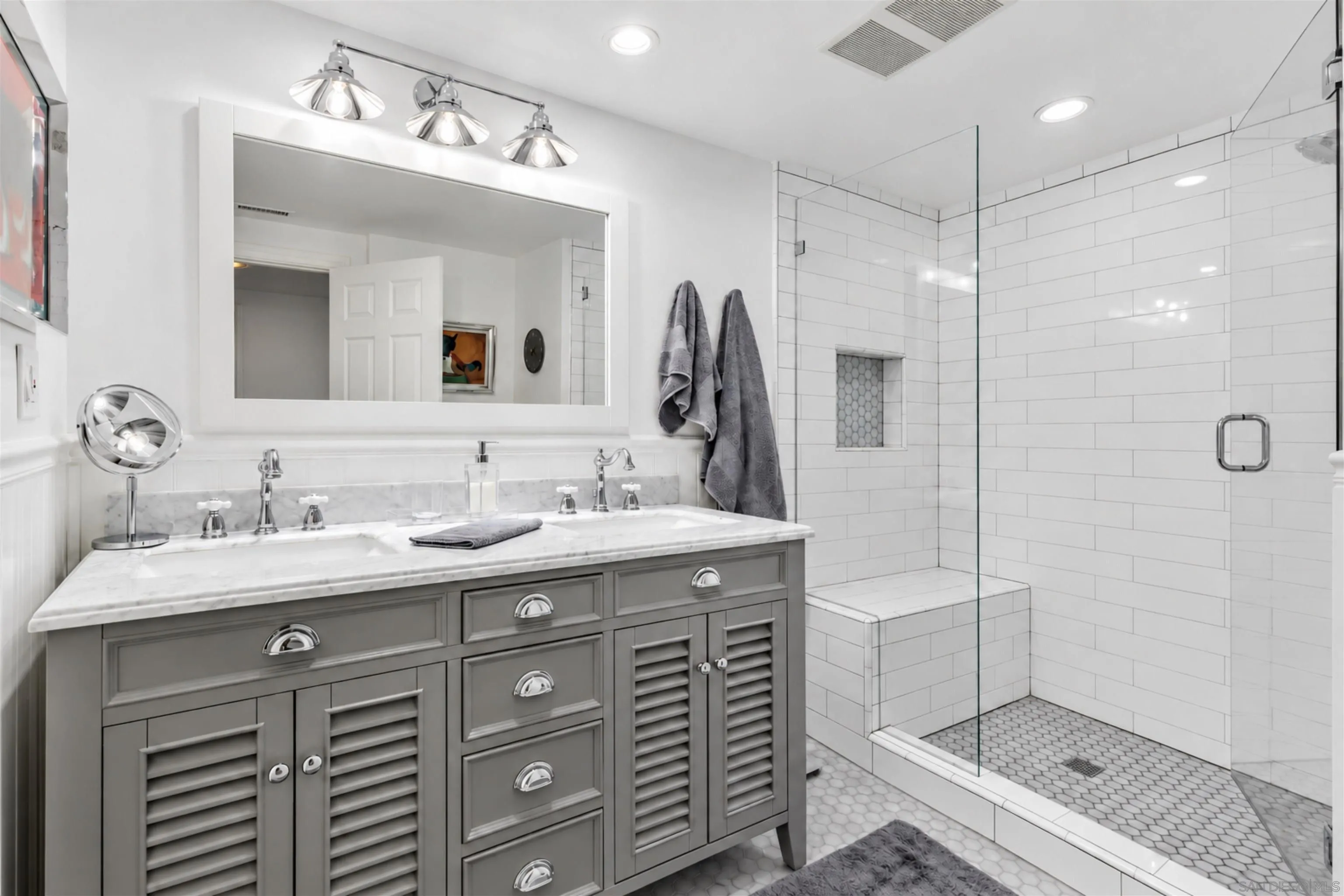 27 Sandpiper Strand, Coronado, CA 92118 27 Sandpiper Strand, Coronado, CA 92118