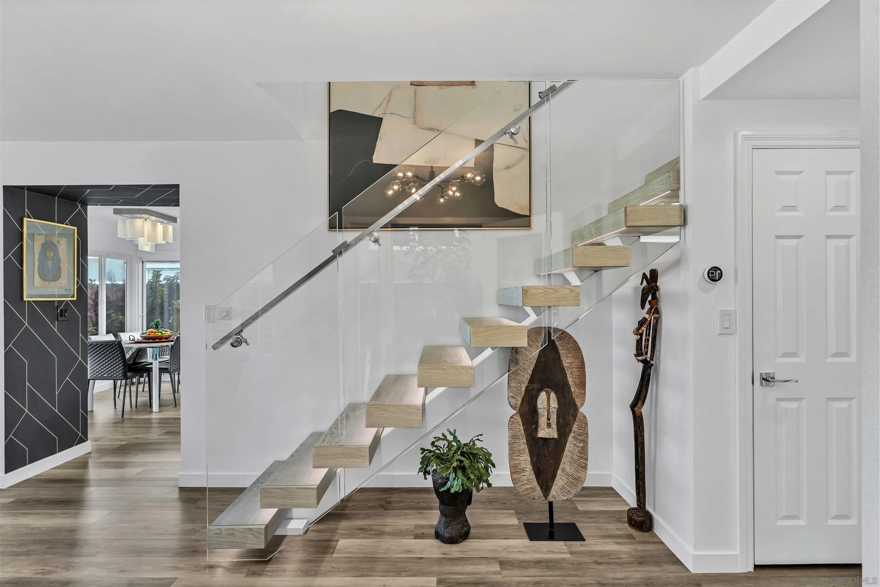 27 Sandpiper Strand, Coronado, CA 92118 27 Sandpiper Strand, Coronado, CA 92118