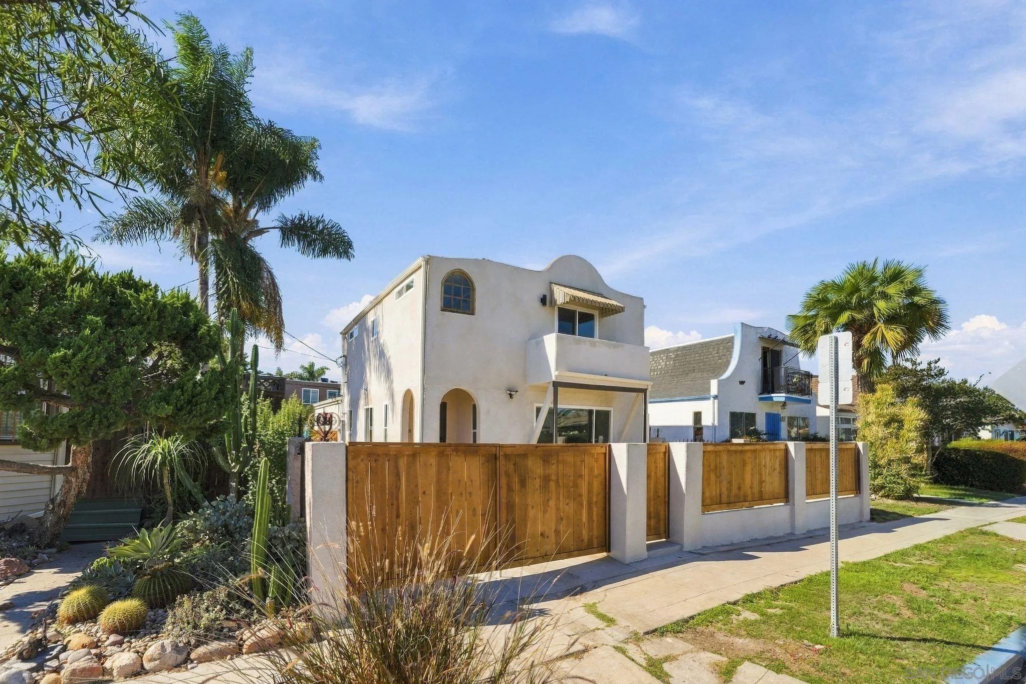 4420 38th St, San Diego, CA 92116 4420 38th St, San Diego, CA 92116