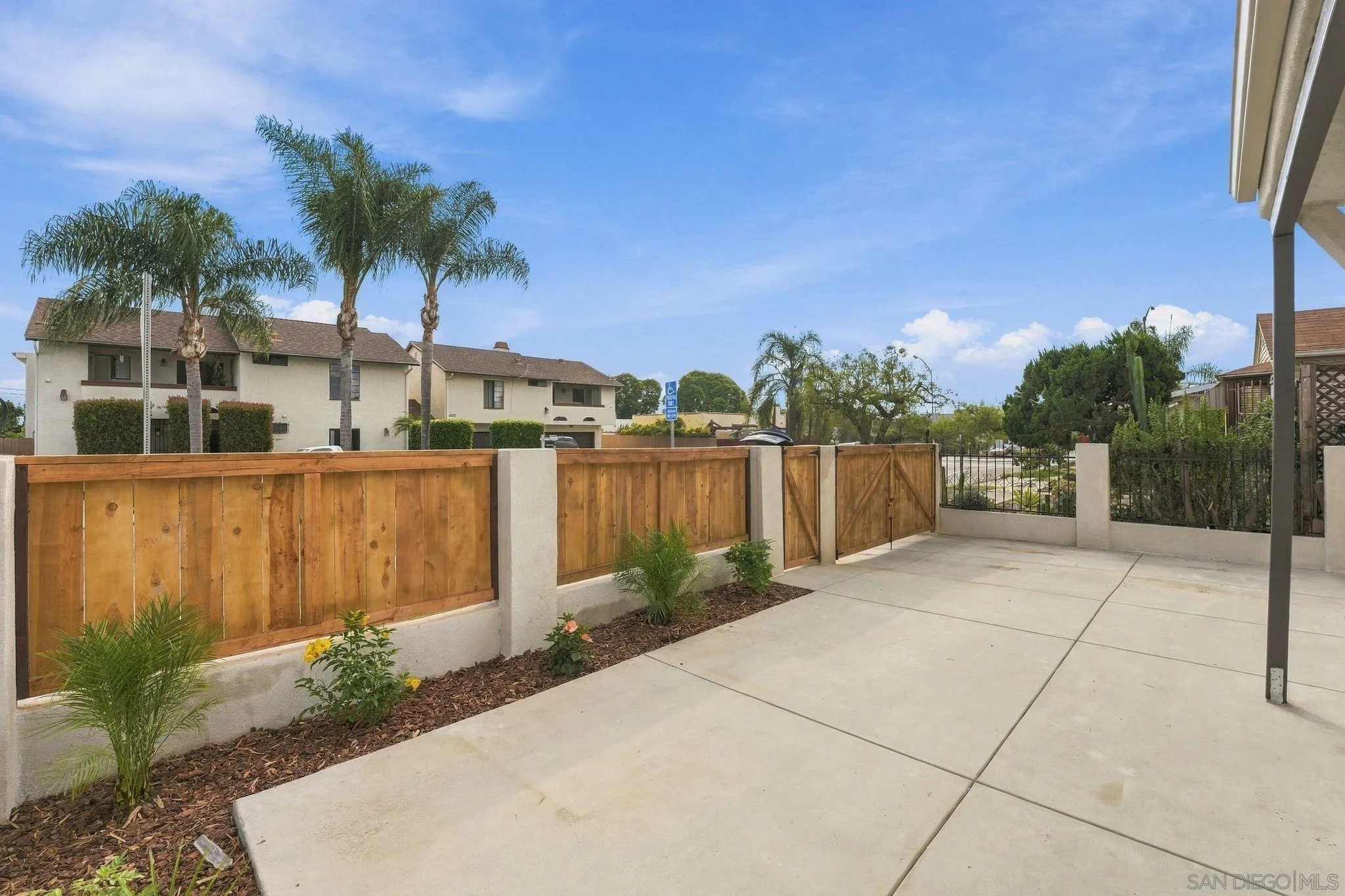 4420 38th St, San Diego, CA 92116 4420 38th St, San Diego, CA 92116