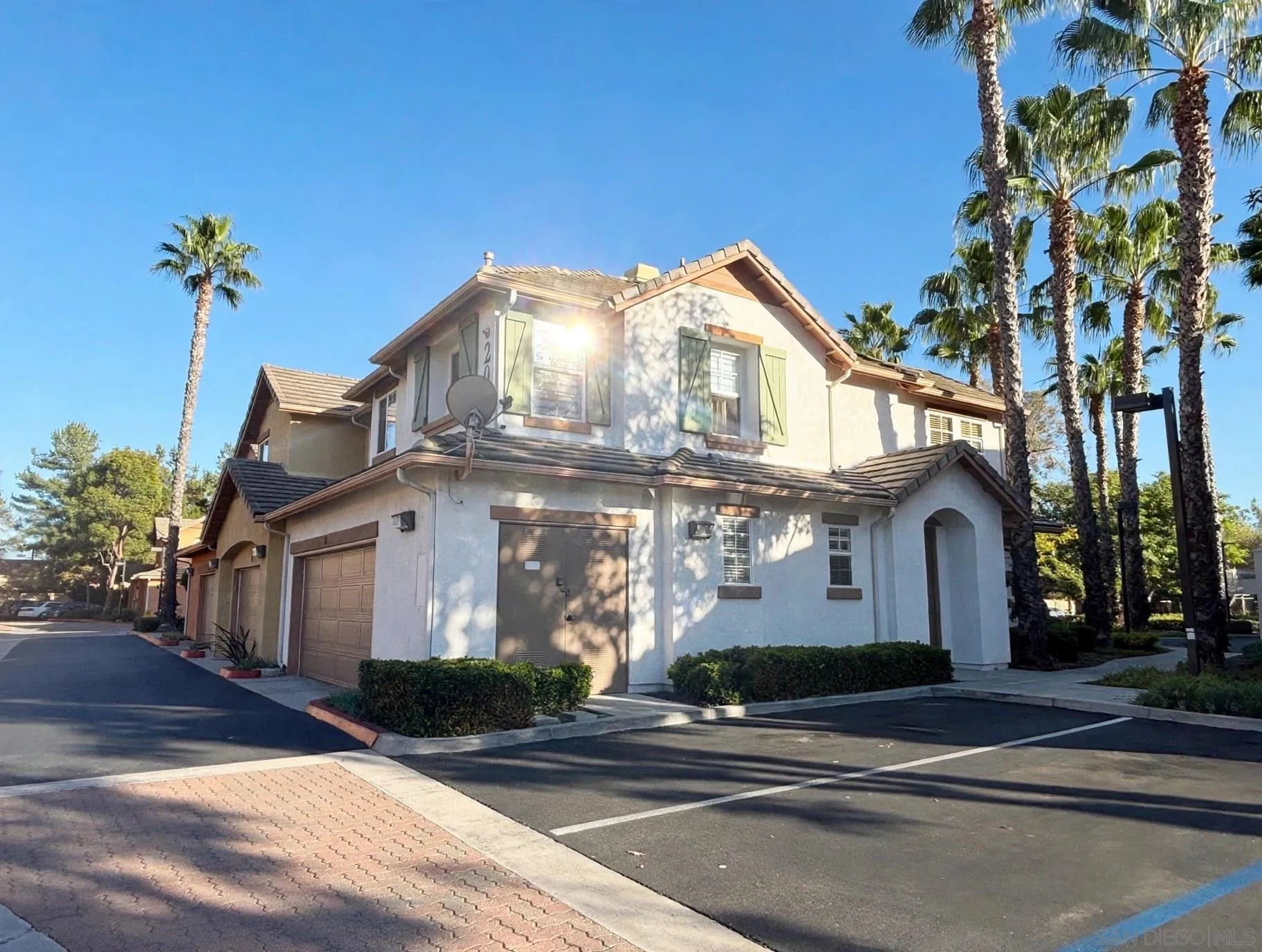 209 River Park Drive, #15, Santee, CA 92071 209 River Park Drive, #15, Santee, CA 92071