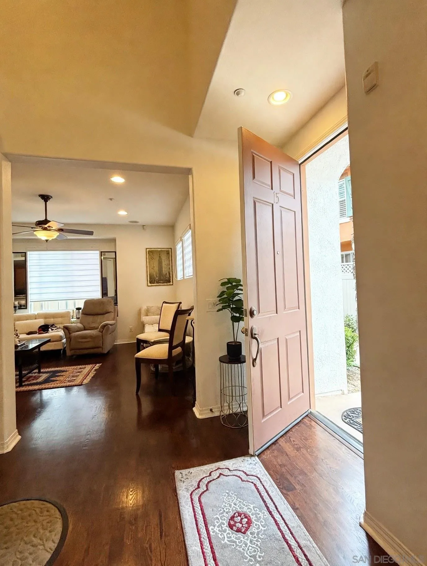 209 River Park Drive, #15, Santee, CA 92071 209 River Park Drive, #15, Santee, CA 92071