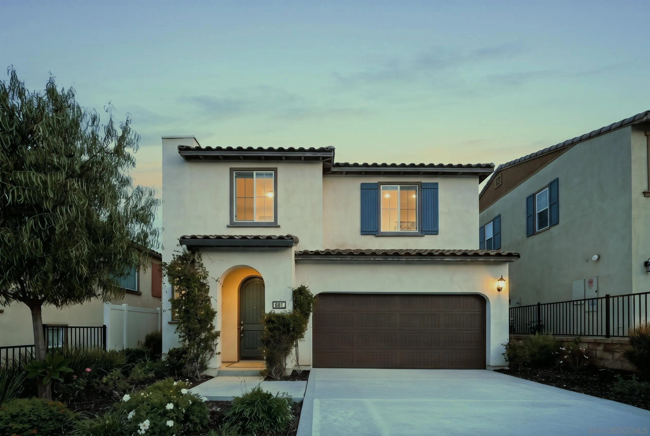887 Brookdale Dr, Vista, CA 92081 887 Brookdale Dr, Vista, CA 92081
