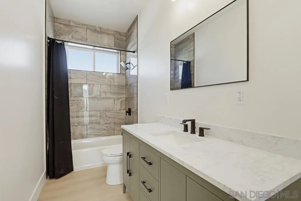 17532 Rav Ct, Jamul, CA 91935 Bathroom