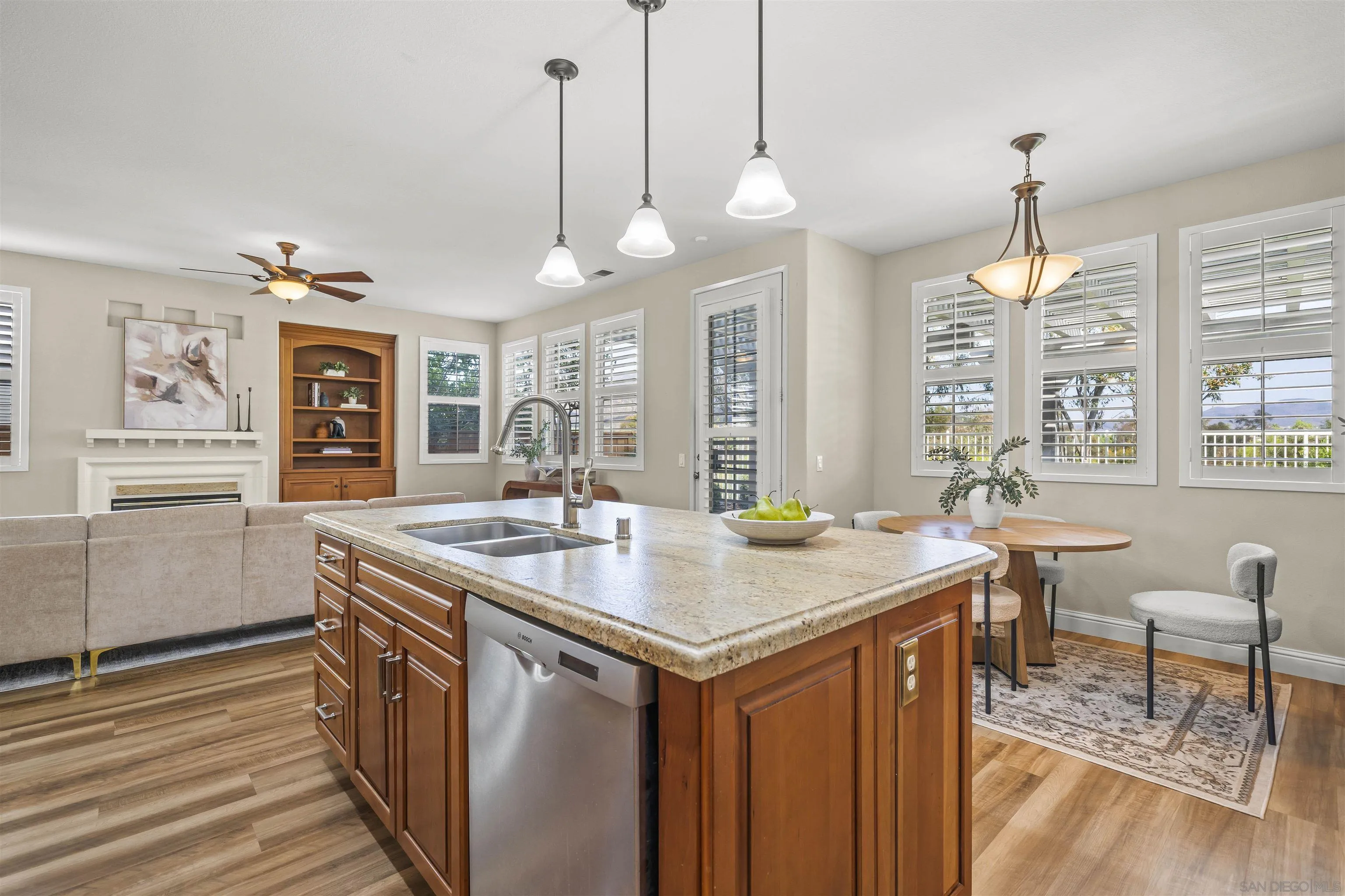 767 Dry Creek Drive, Chula Vista, CA 91914 767 Dry Creek Drive, Chula Vista, CA 91914
