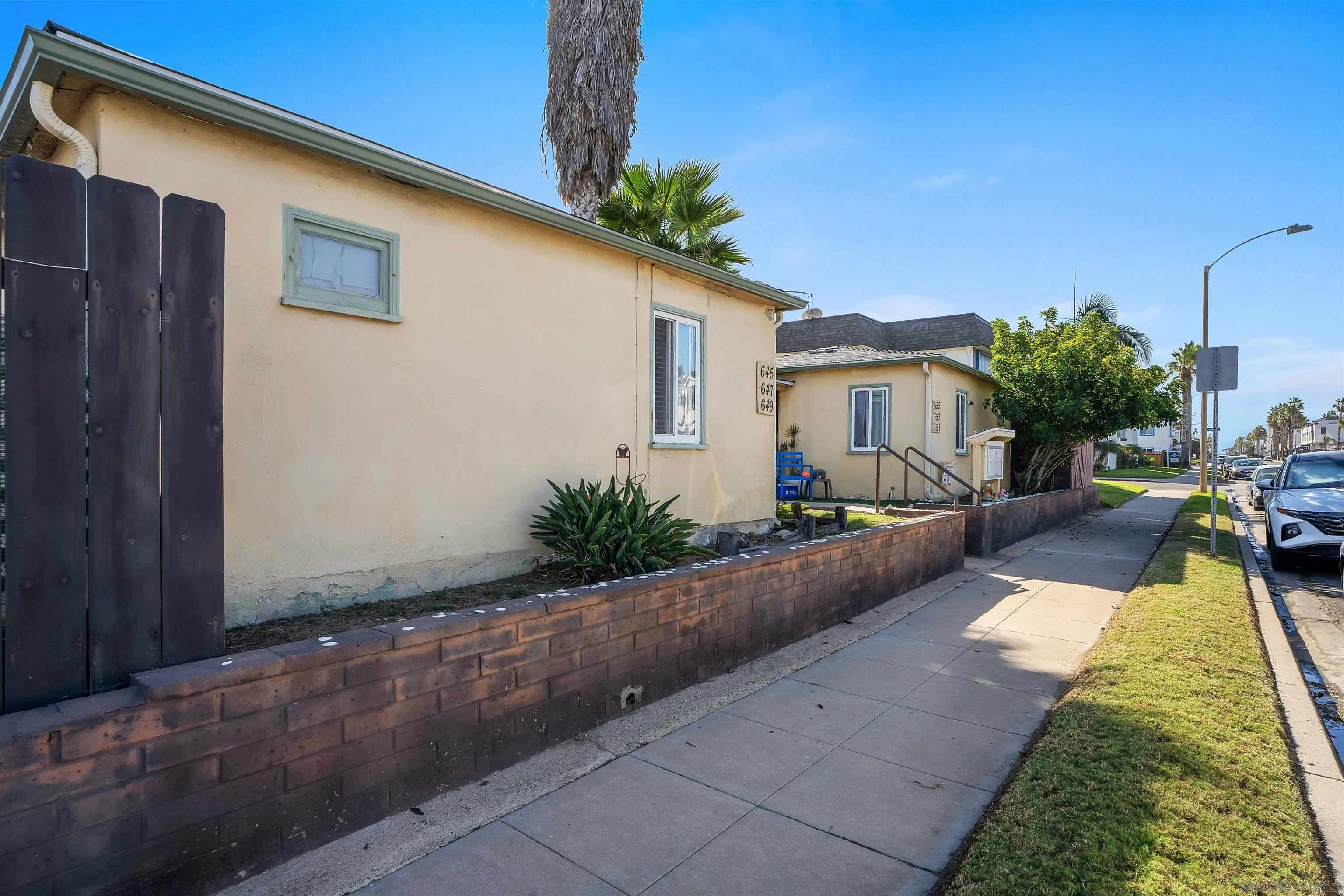 651-655 Seacoast Dr, Imperial Beach, CA 91932 651-655 Seacoast Dr, Imperial Beach, CA 91932