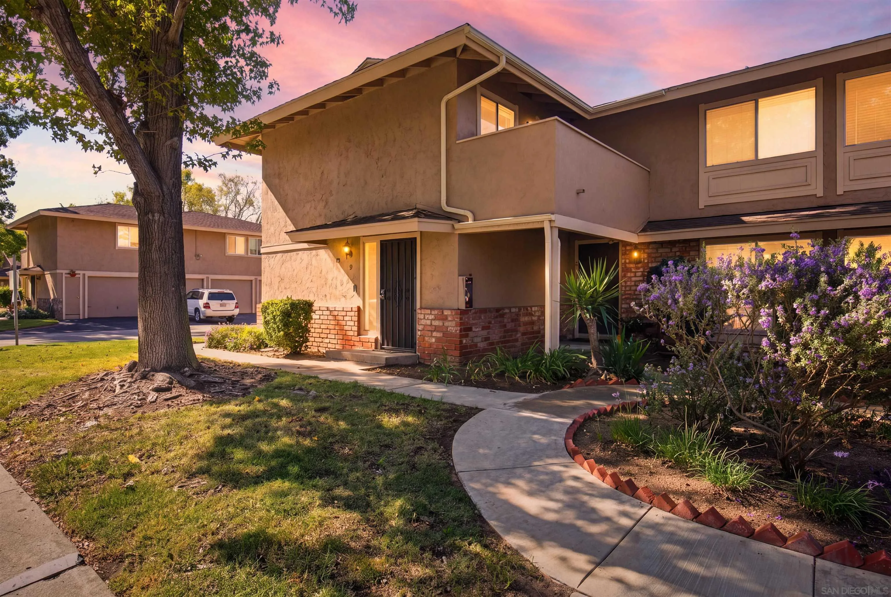 916 Amistad Ct, #D, El Cajon, CA 92019 916 Amistad Ct, #D, El Cajon, CA 92019