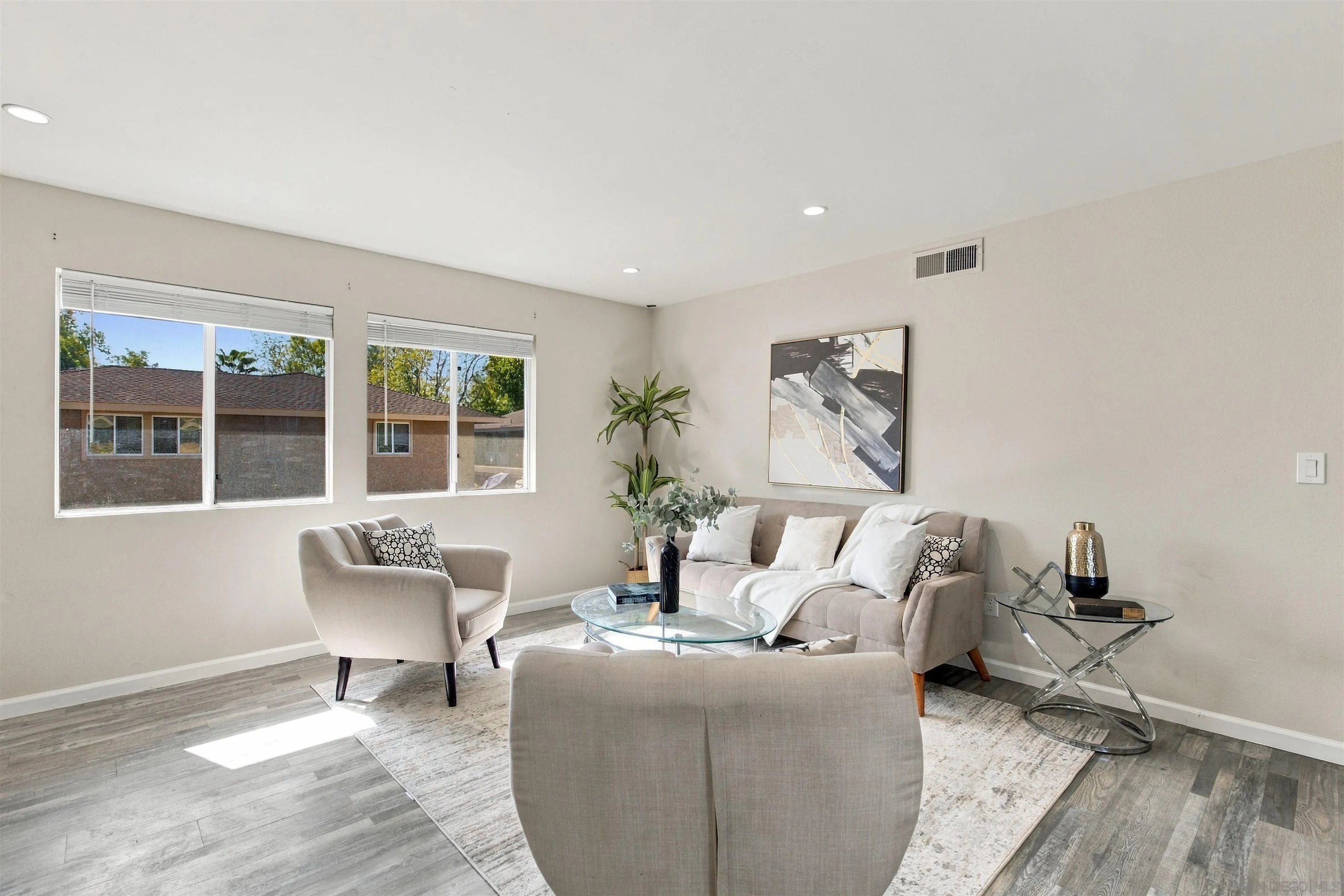 916 Amistad Ct, #D, El Cajon, CA 92019 916 Amistad Ct, #D, El Cajon, CA 92019