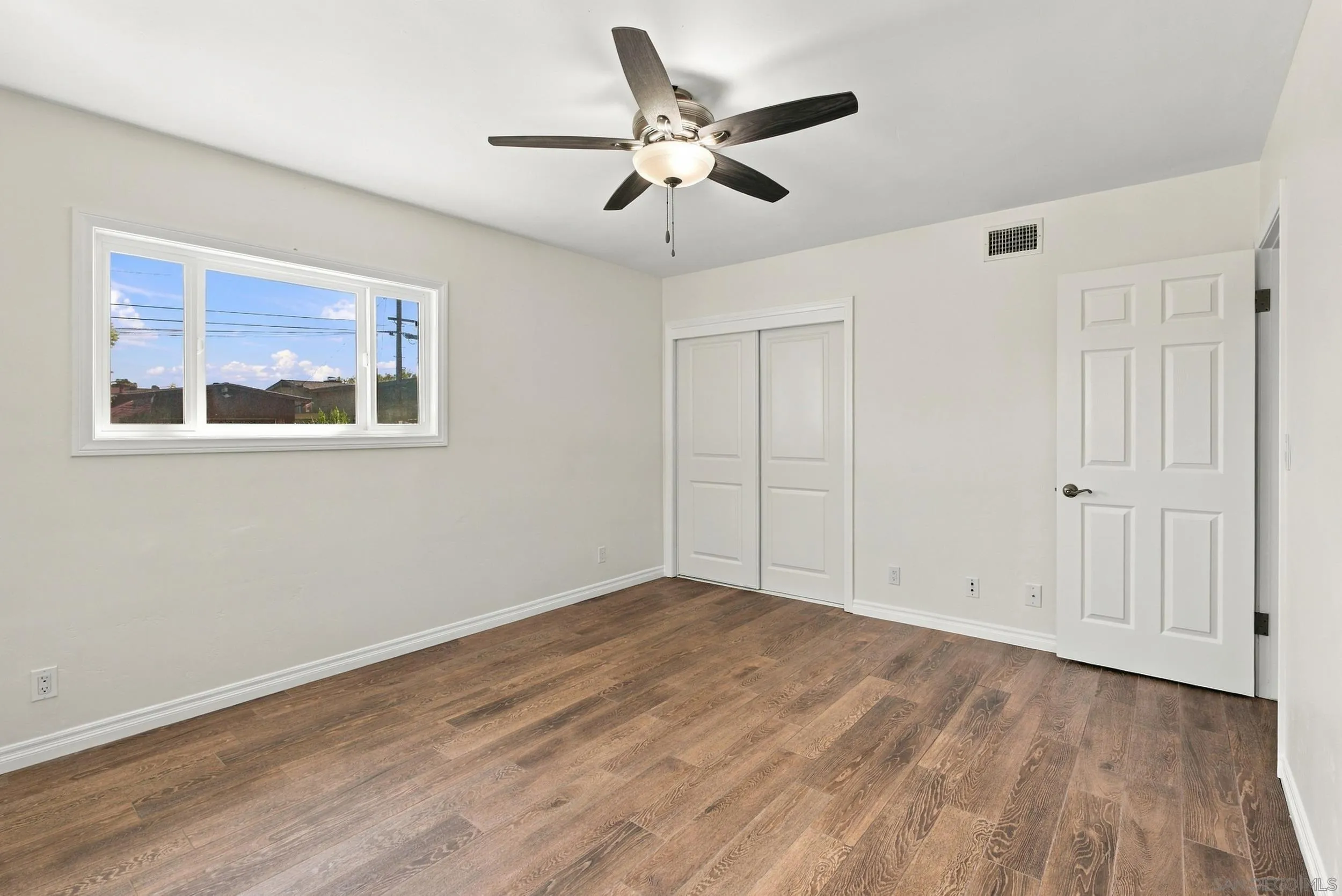 6068 Henderson Dr., La Mesa, CA 91942 6068 Henderson Dr., La Mesa, CA 91942