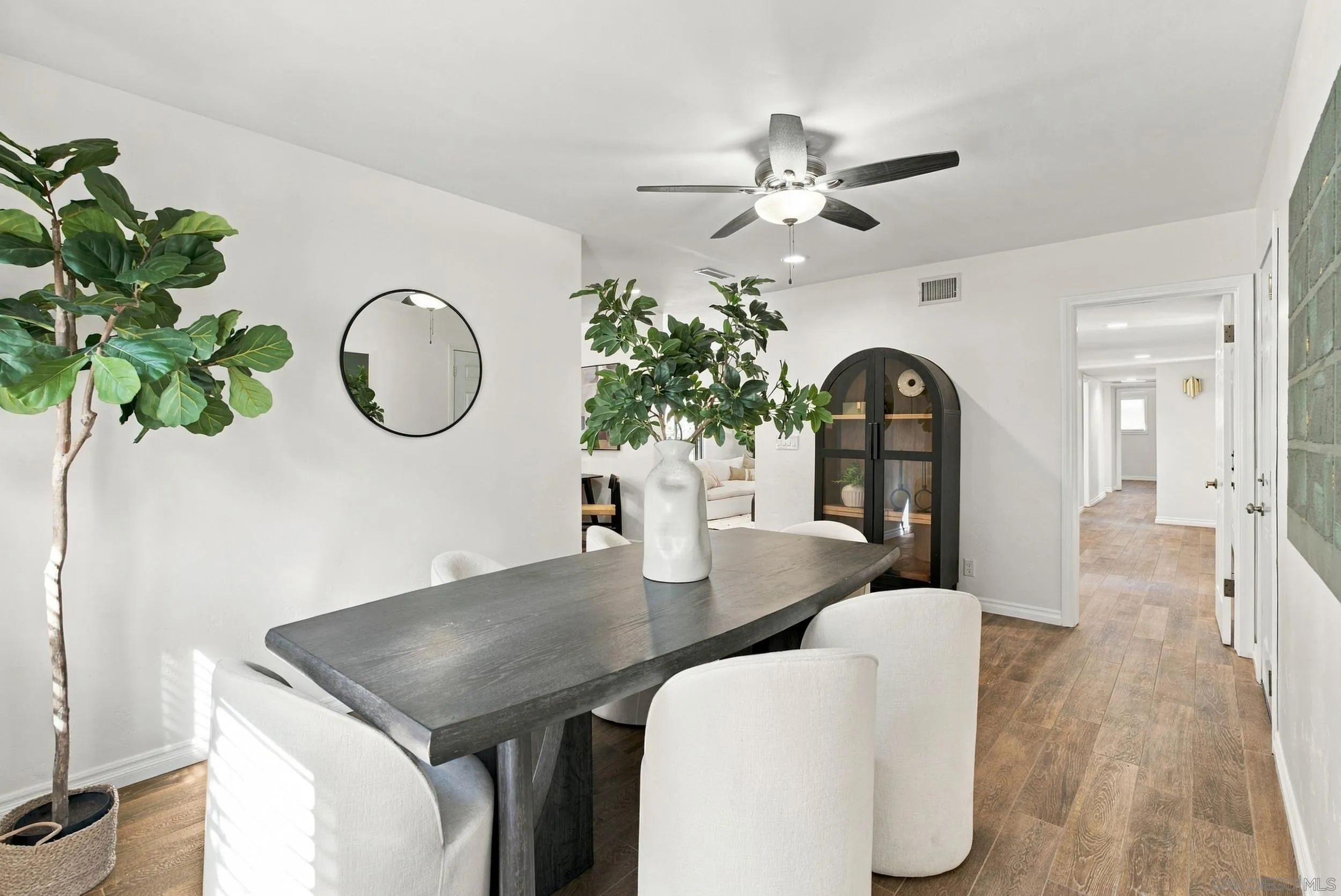 6068 Henderson Dr., La Mesa, CA 91942 6068 Henderson Dr., La Mesa, CA 91942