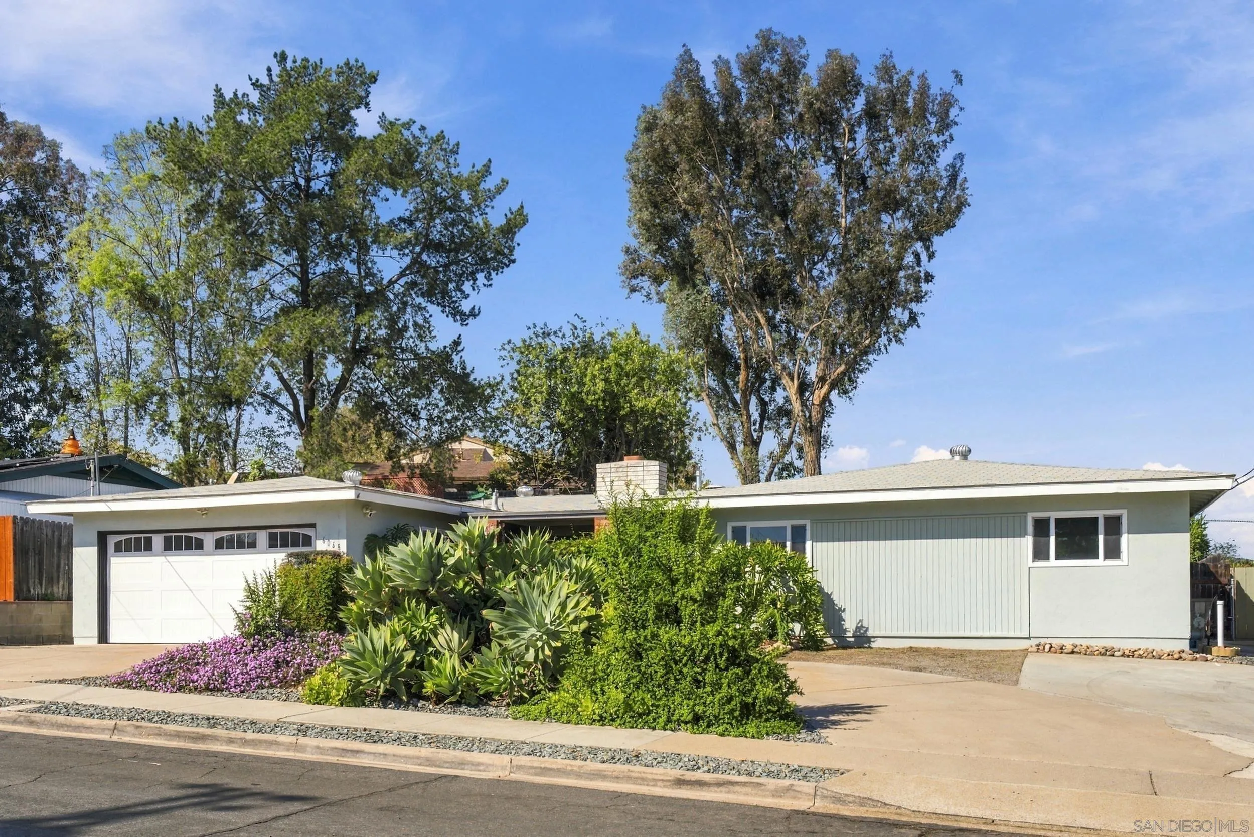 6068 Henderson Dr., La Mesa, CA 91942 6068 Henderson Dr., La Mesa, CA 91942