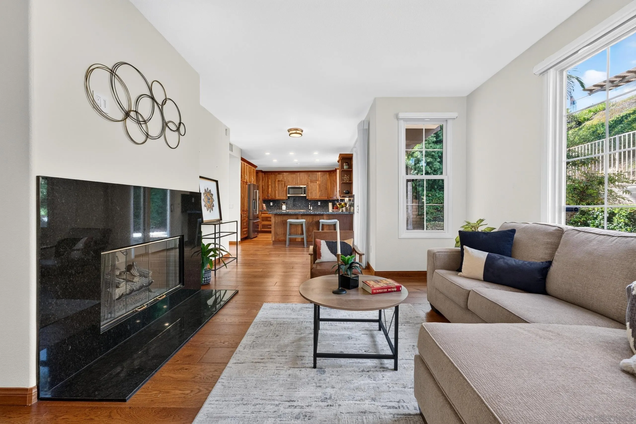 1380 Caminito Balada, La Jolla, CA 92037 1380 Caminito Balada, La Jolla, CA 92037