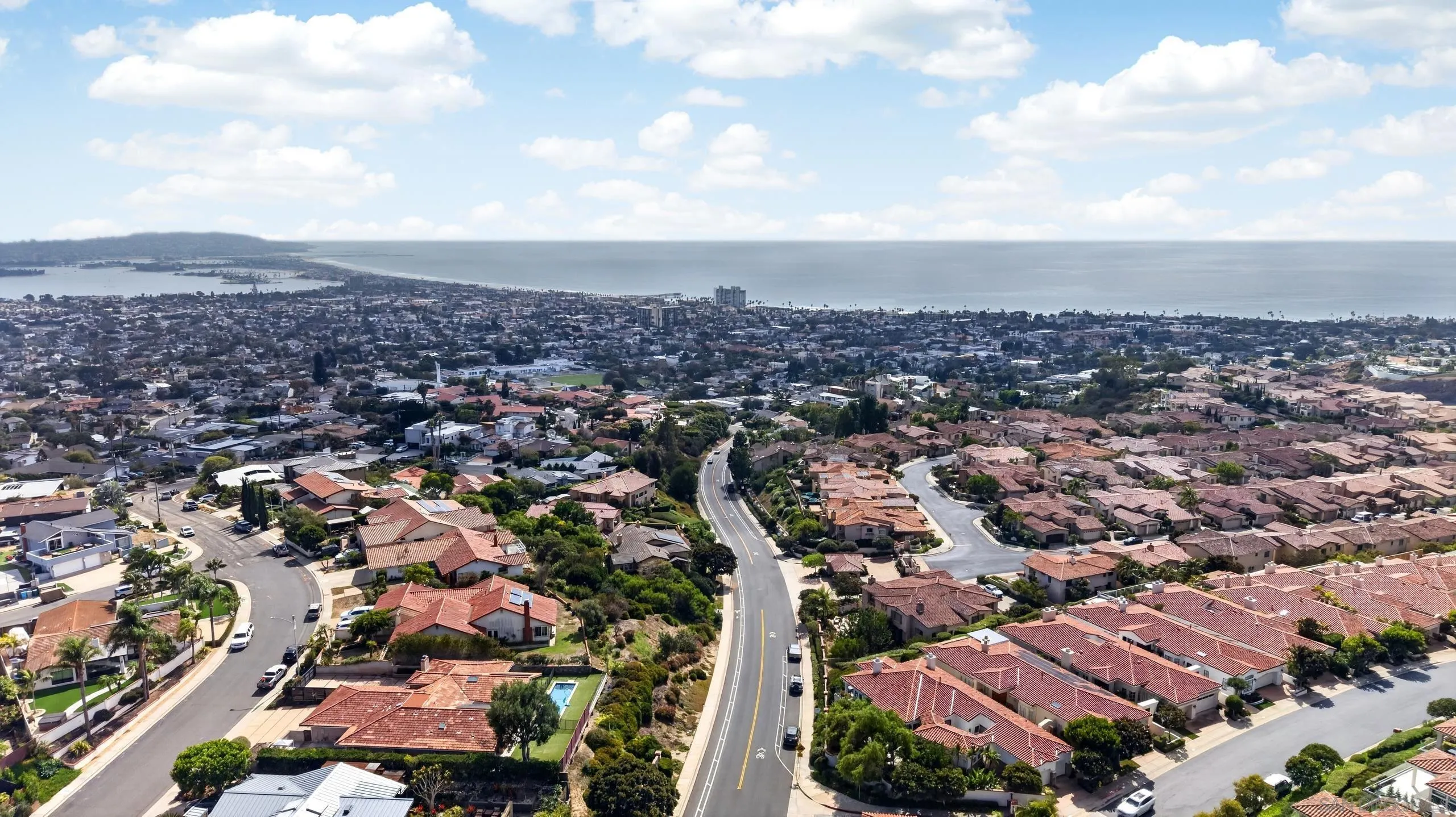 1380 Caminito Balada, La Jolla, CA 92037 1380 Caminito Balada, La Jolla, CA 92037