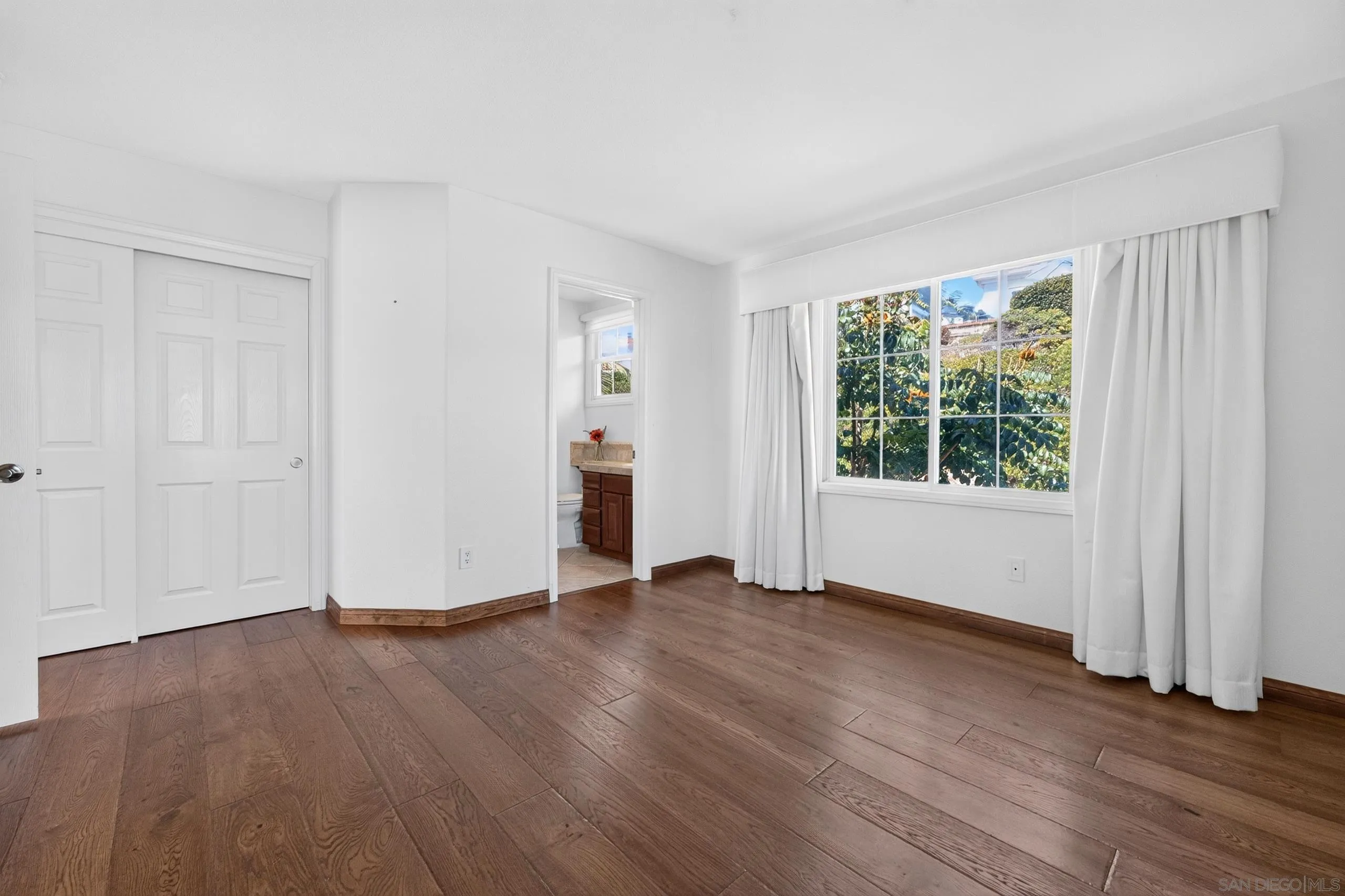 1380 Caminito Balada, La Jolla, CA 92037 1380 Caminito Balada, La Jolla, CA 92037