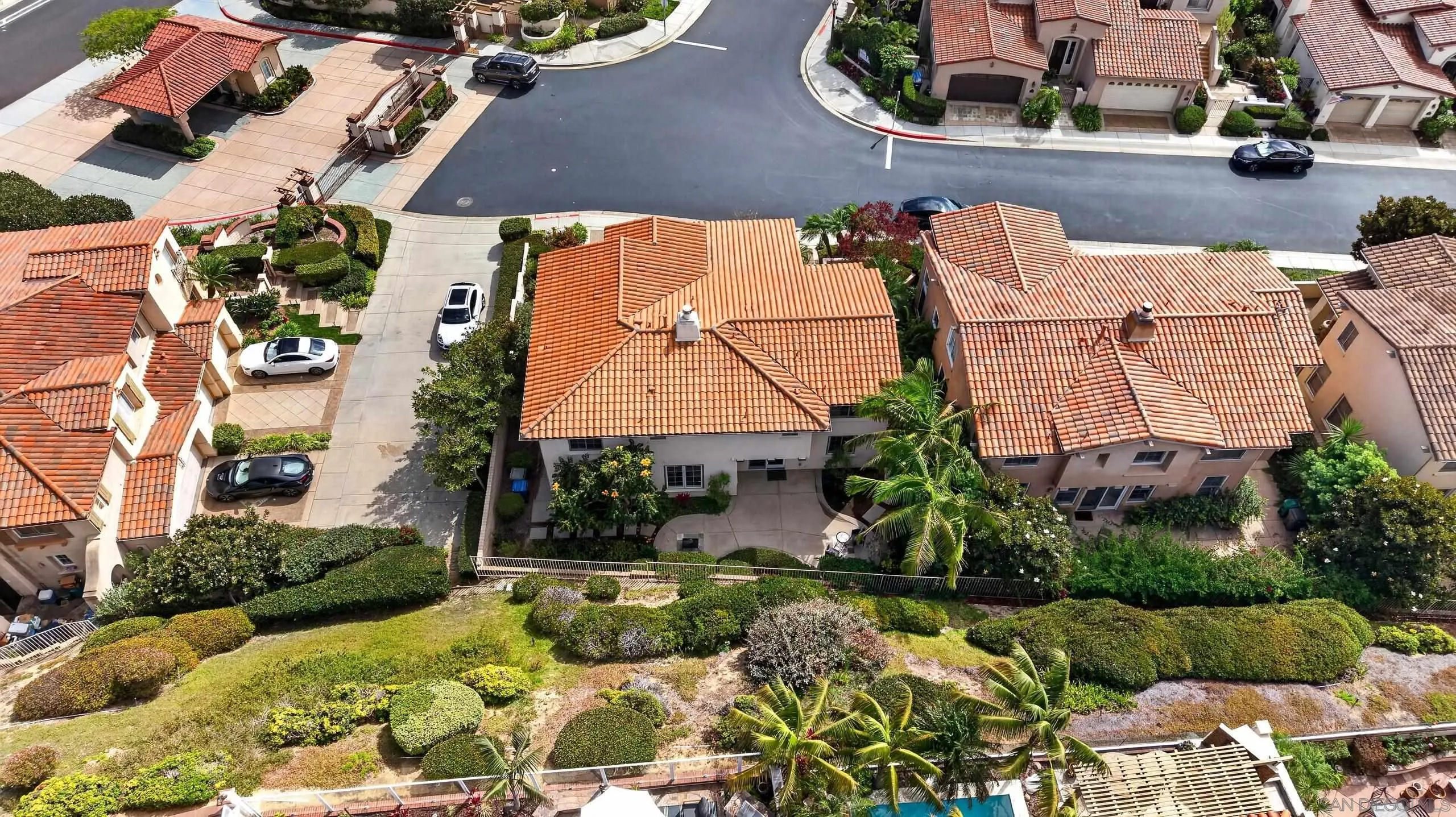 1380 Caminito Balada, La Jolla, CA 92037 1380 Caminito Balada, La Jolla, CA 92037